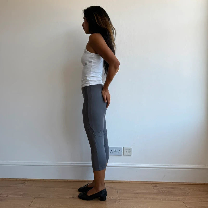 Grey USA pro cropped capris - Size S