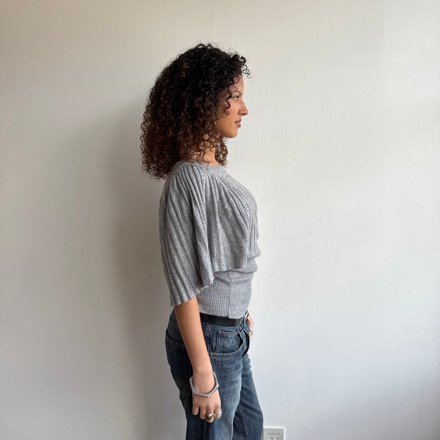 Light grey ribbed batwing knit - Size M