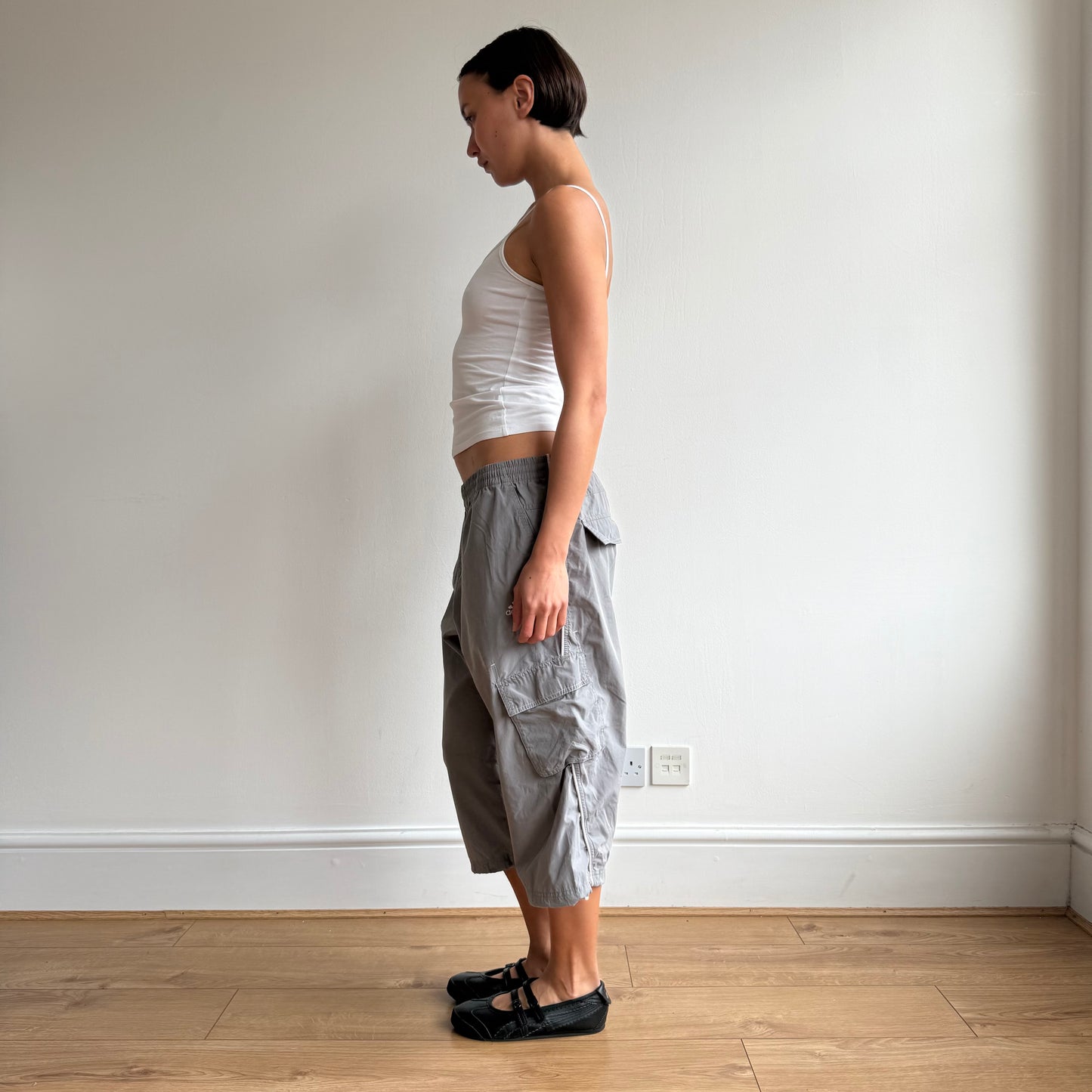 Grey Adidas pocket cargo capris - Size S/M