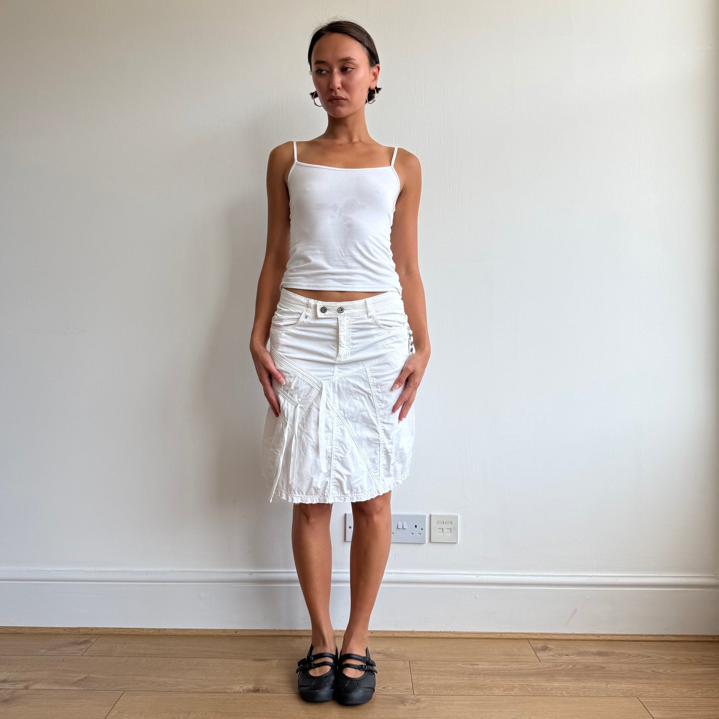 White cargo tassel skirt - Size XS + S