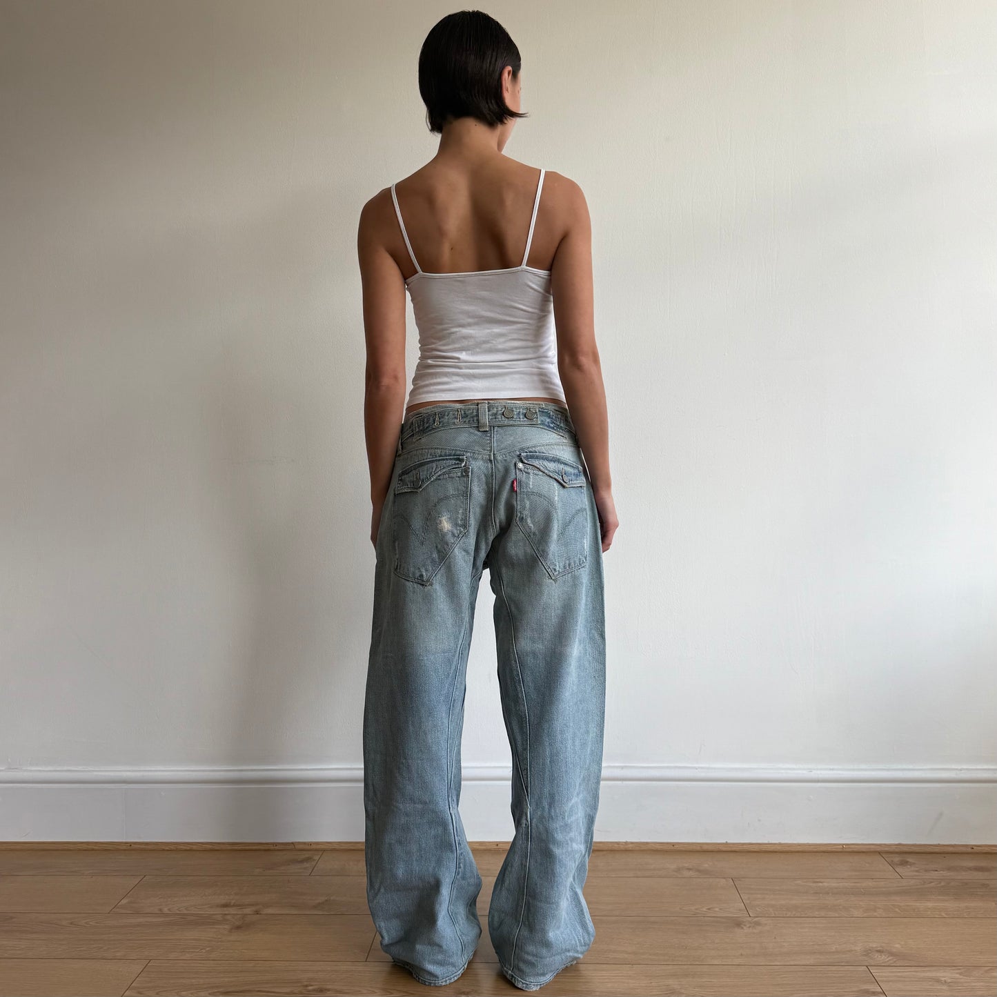 Levi’s Engineered button jeans - Size 32x34