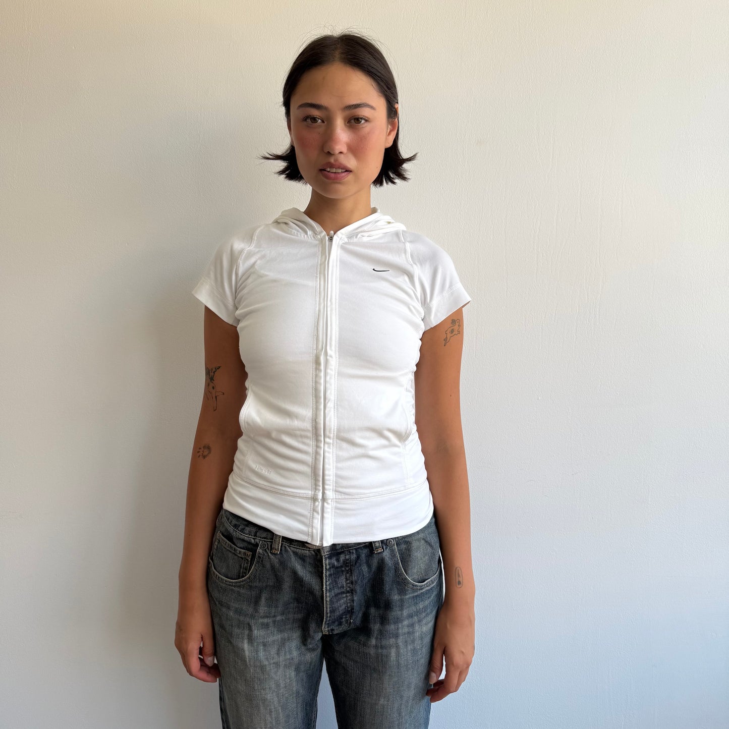 White Nike zip up short sleeve hoodie - Size S