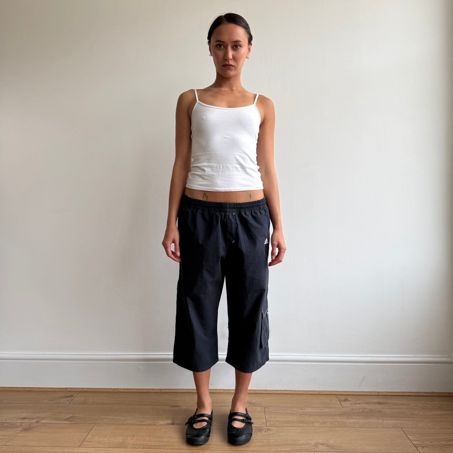 Navy Adidas pocket stitch capris - Size M