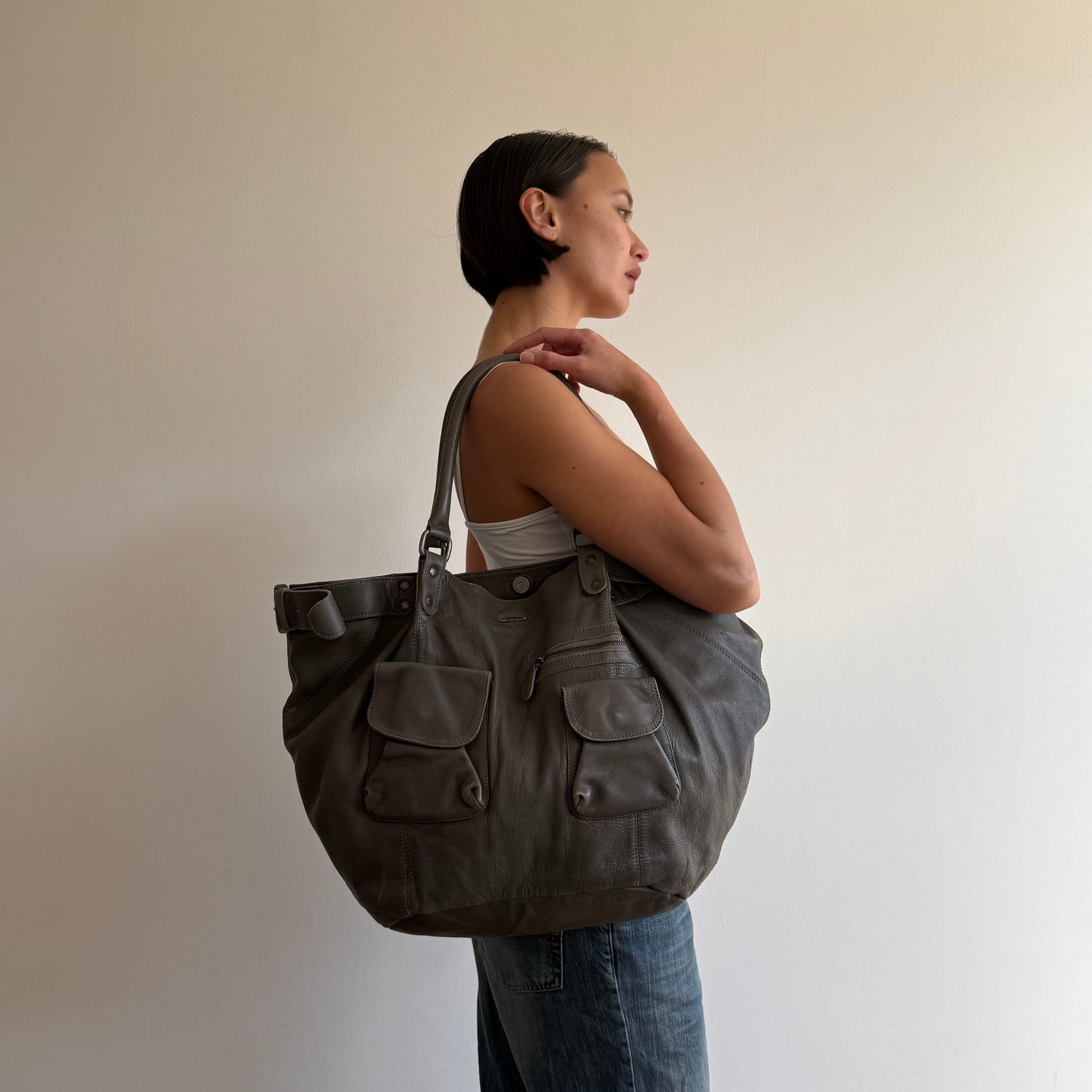Grey leather buckle bag - One Size