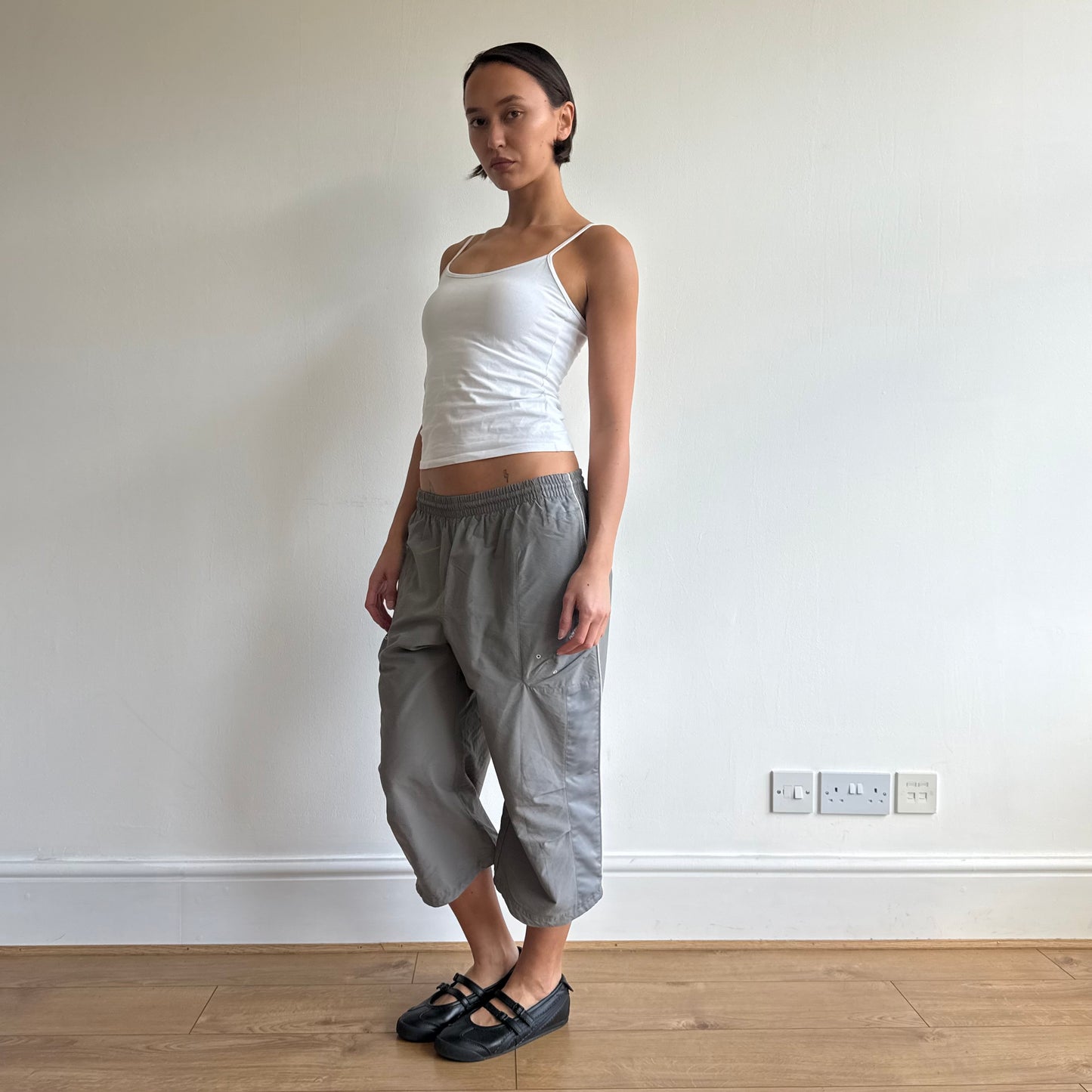 Grey Adidas bi-material capris - Size S-M