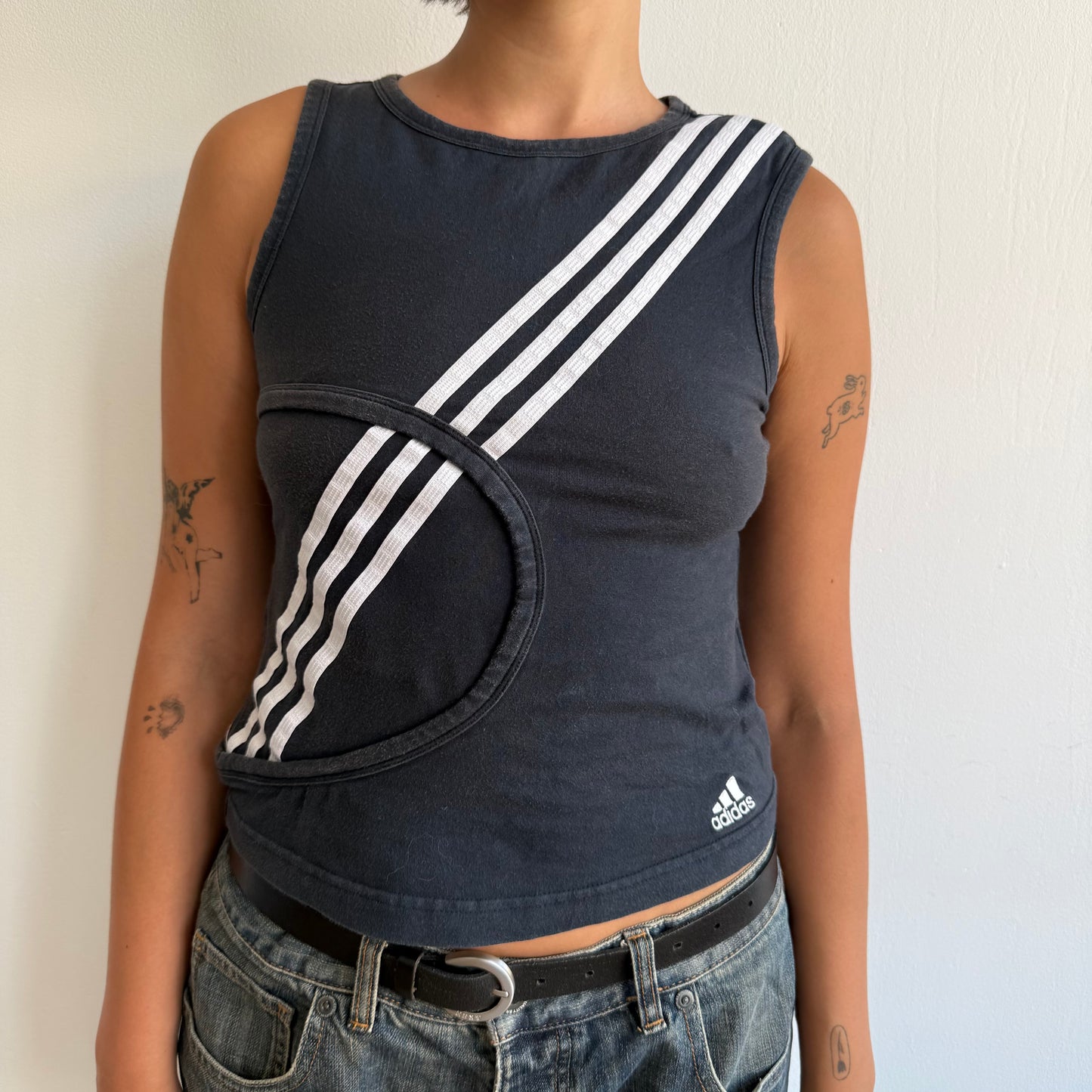 Black 3-stripe Adidas top - Size S/M