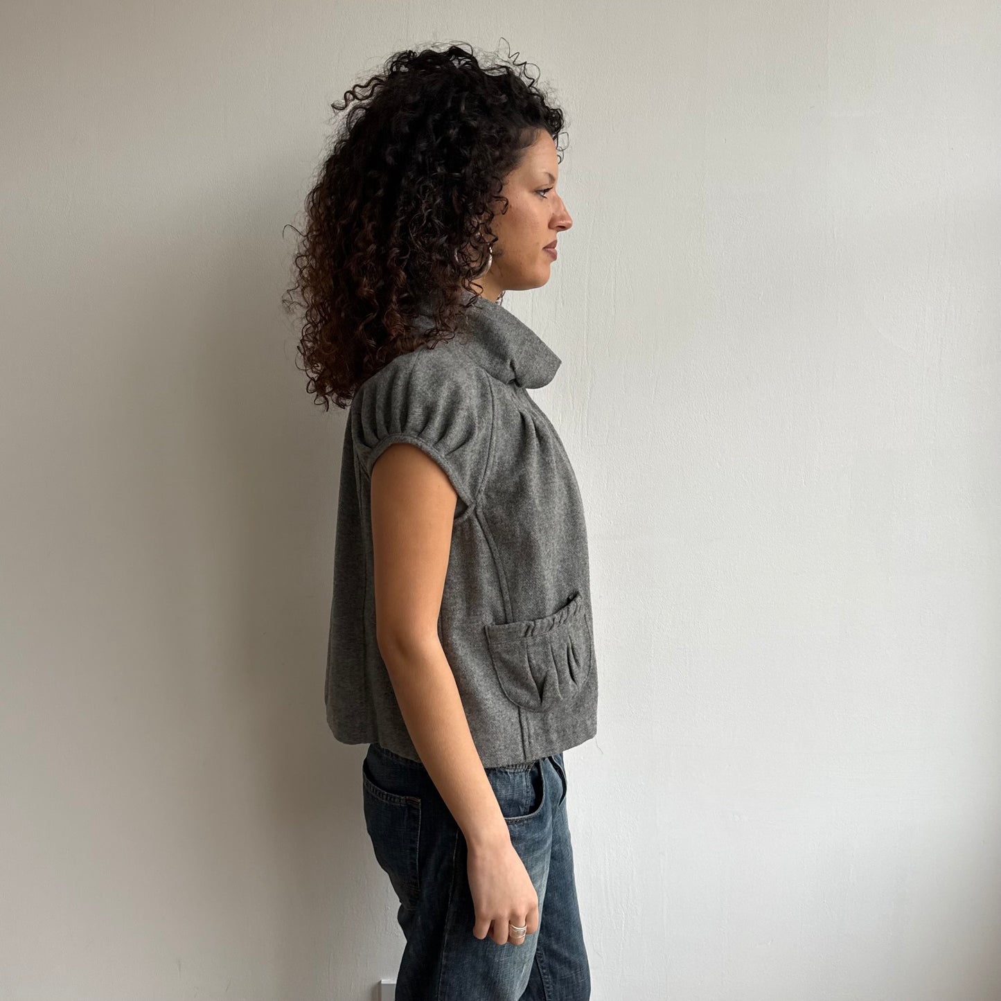 Grey short sleeve peacoat - Size M