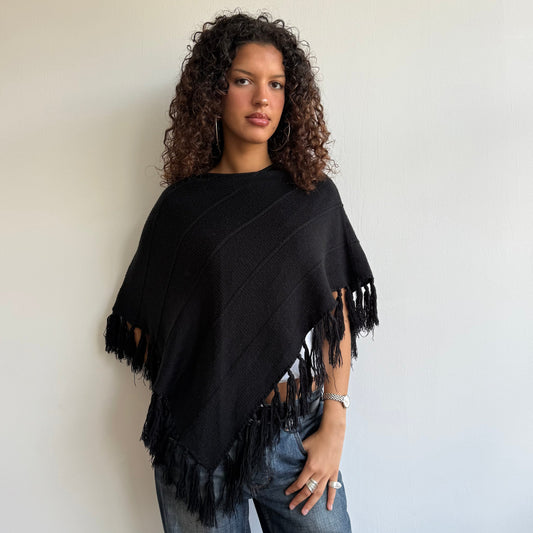 Black tassel poncho - One Size