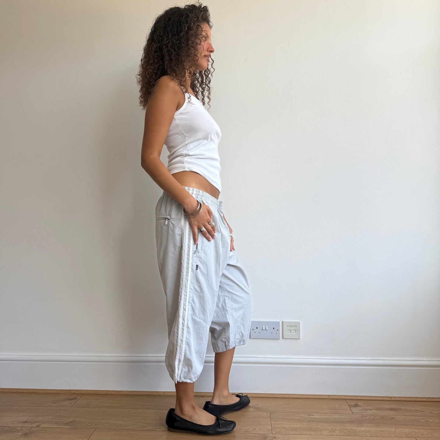 Light grey Adidas capris - Size L