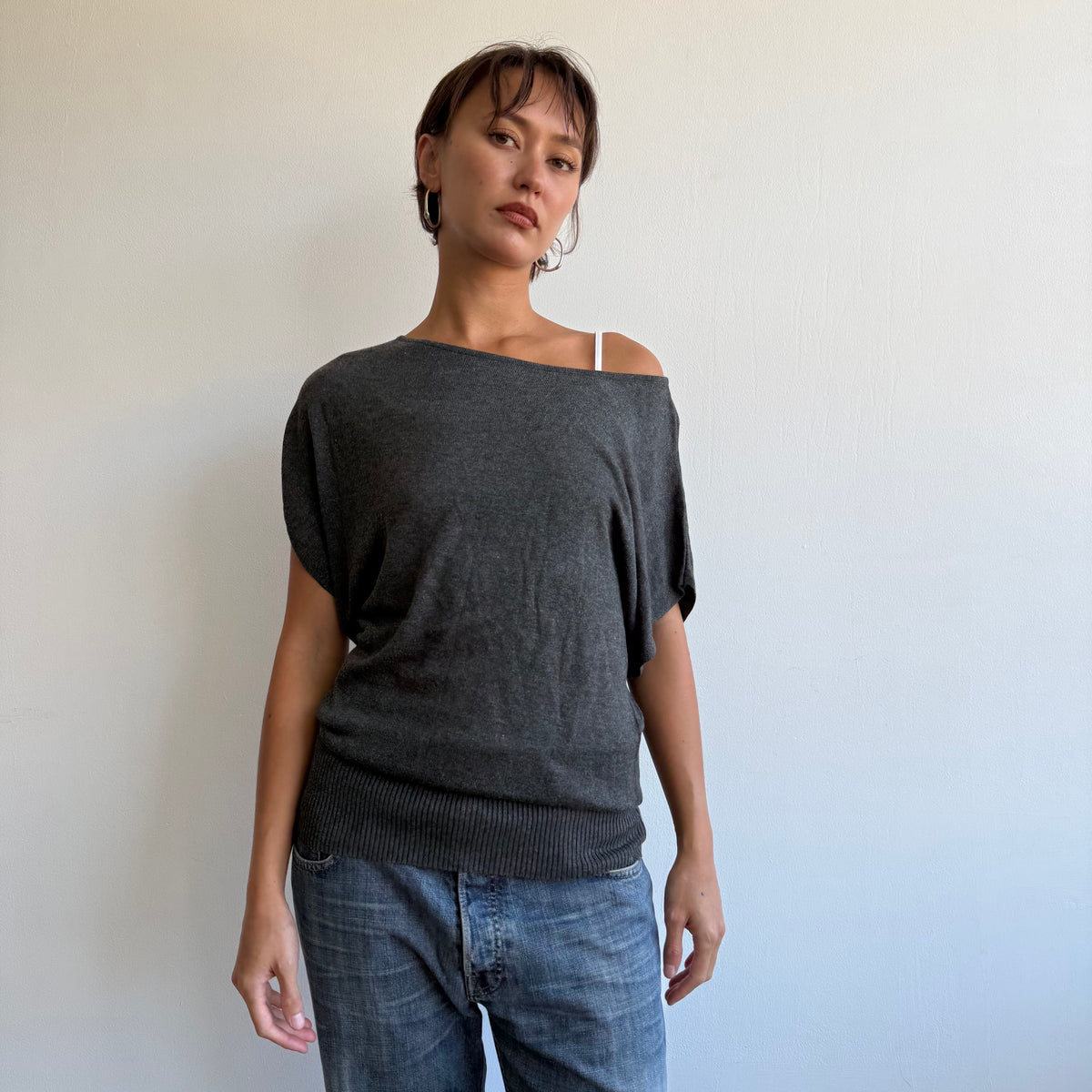 Charcoal slouchy short sleeve knit - Size M