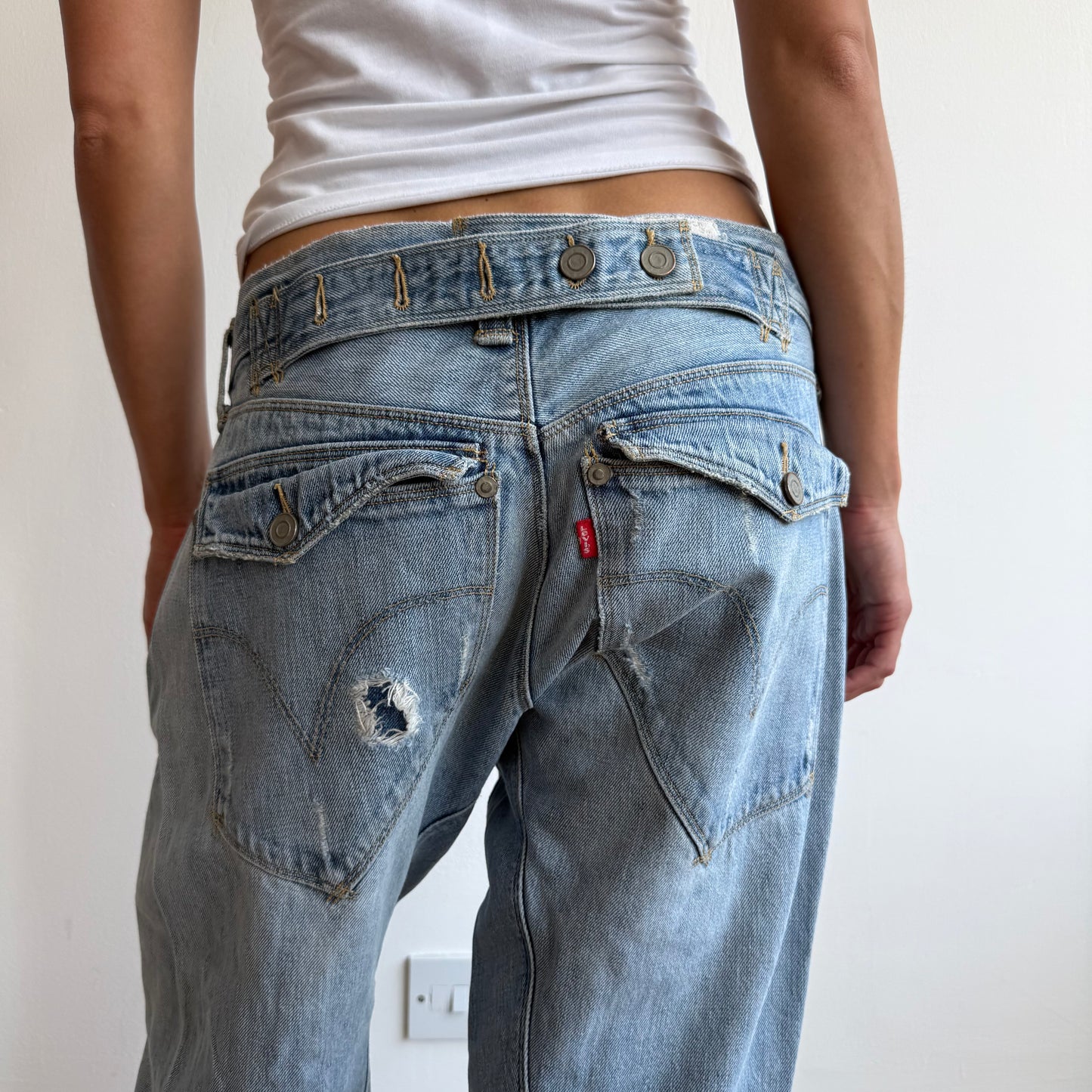 Levi’s Engineered button jeans - Size 32x34