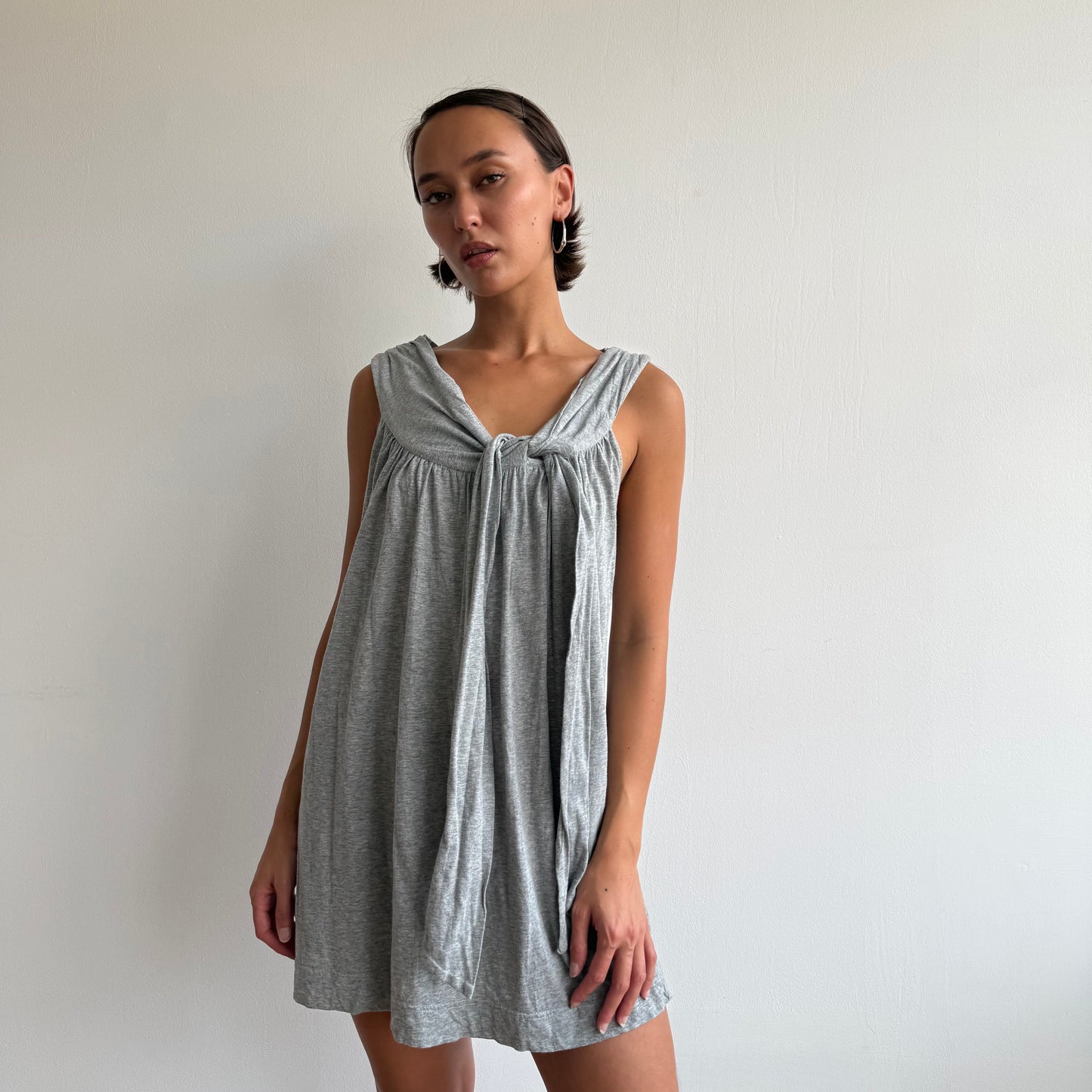 Grey shoulder tie mini dress - Size S