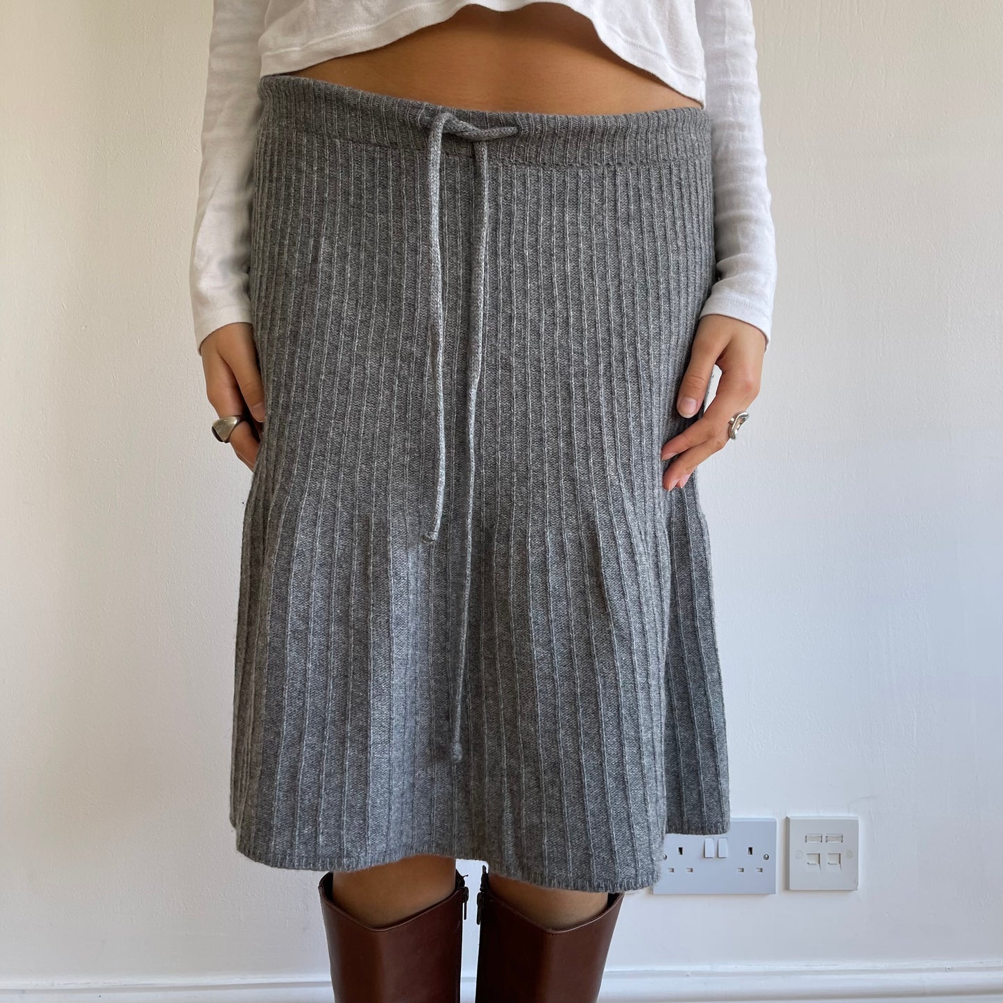 Grey knit midi skirt - Size M