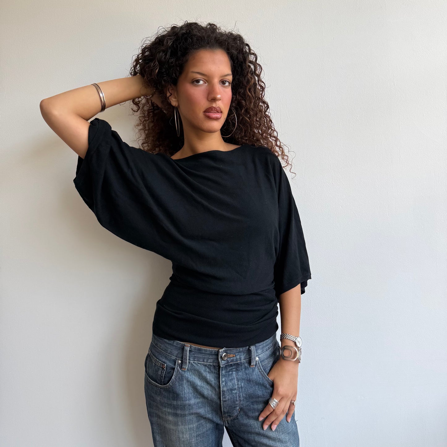 Black short sleeve slouchy knit - Size S-M
