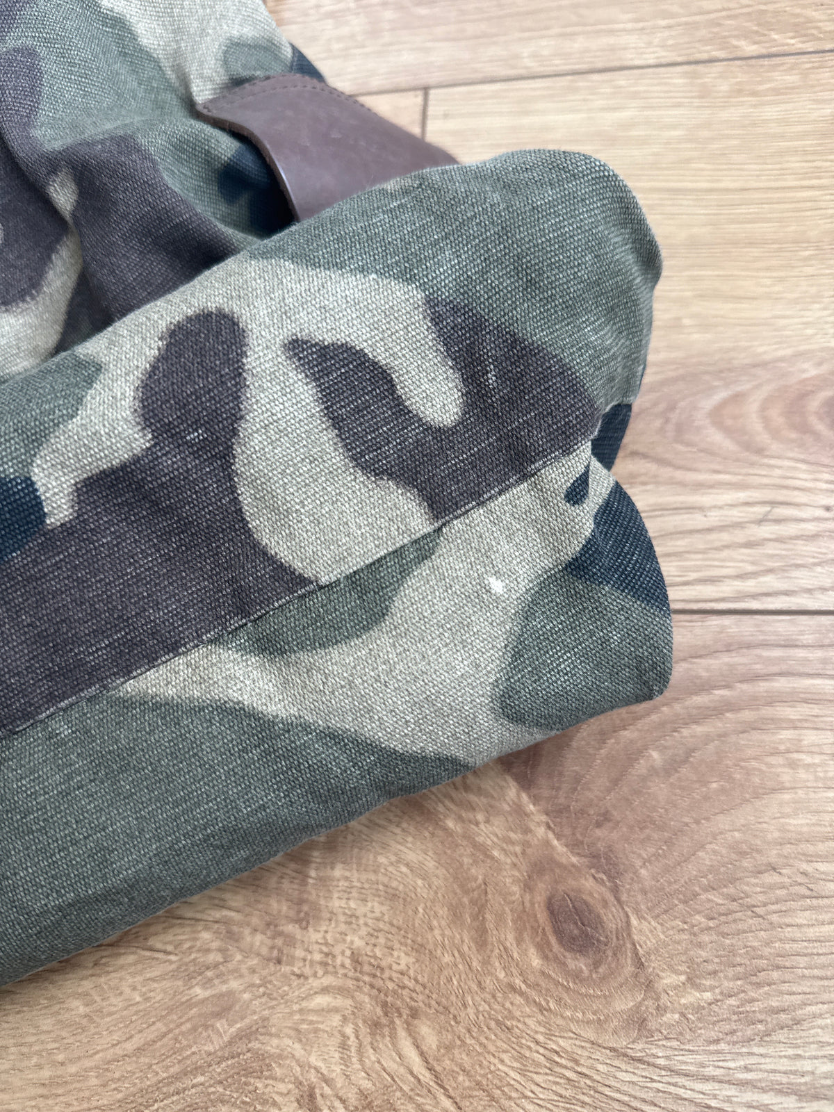 Camouflage slouchy bag - One Size
