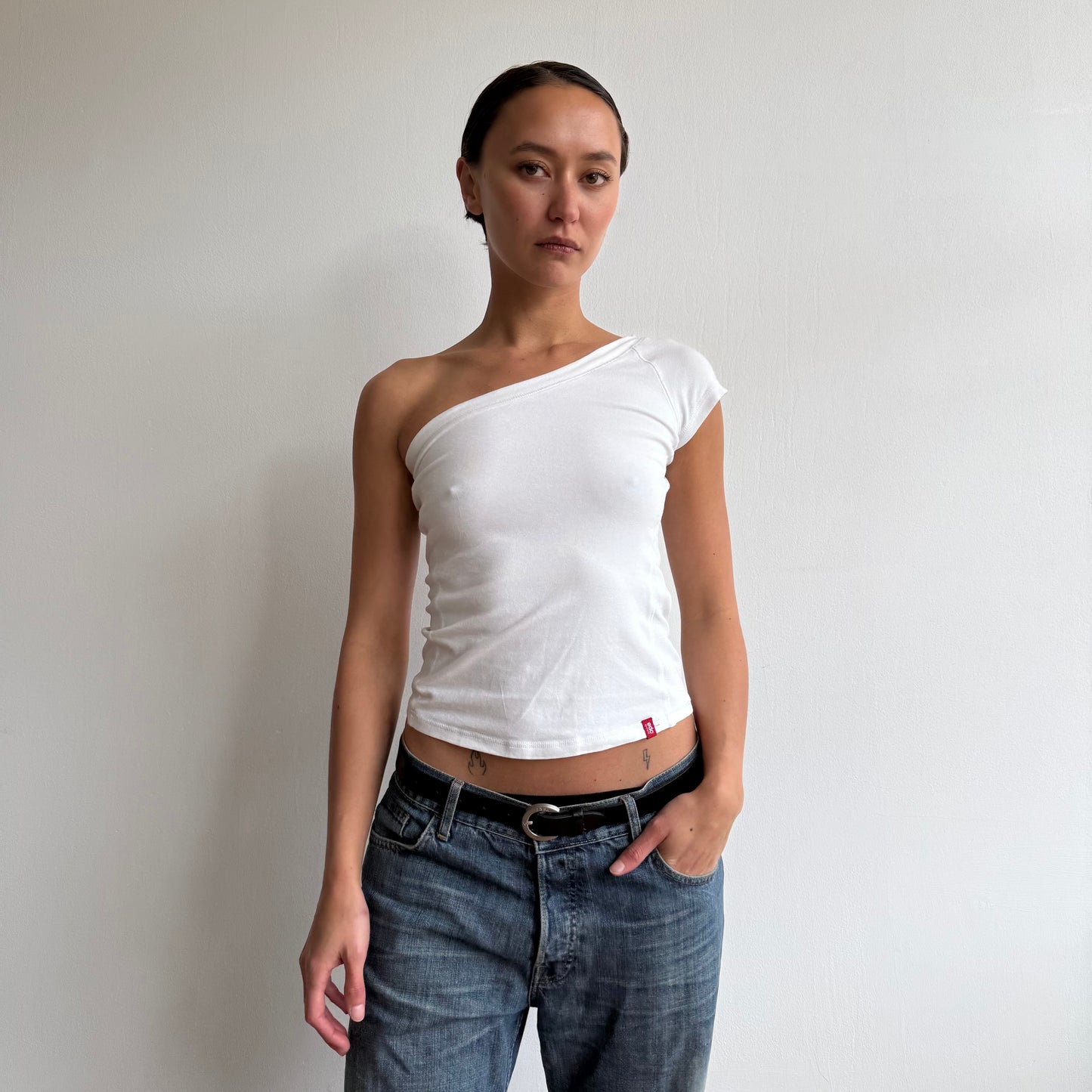 White one shoulder top - Size S