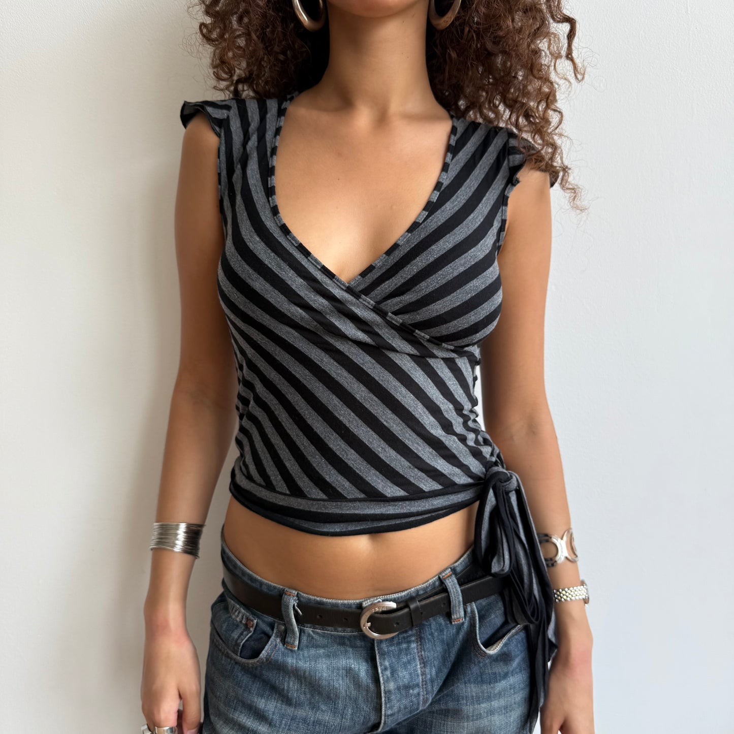 Black + grey stripe wrap t-shirt - Size S