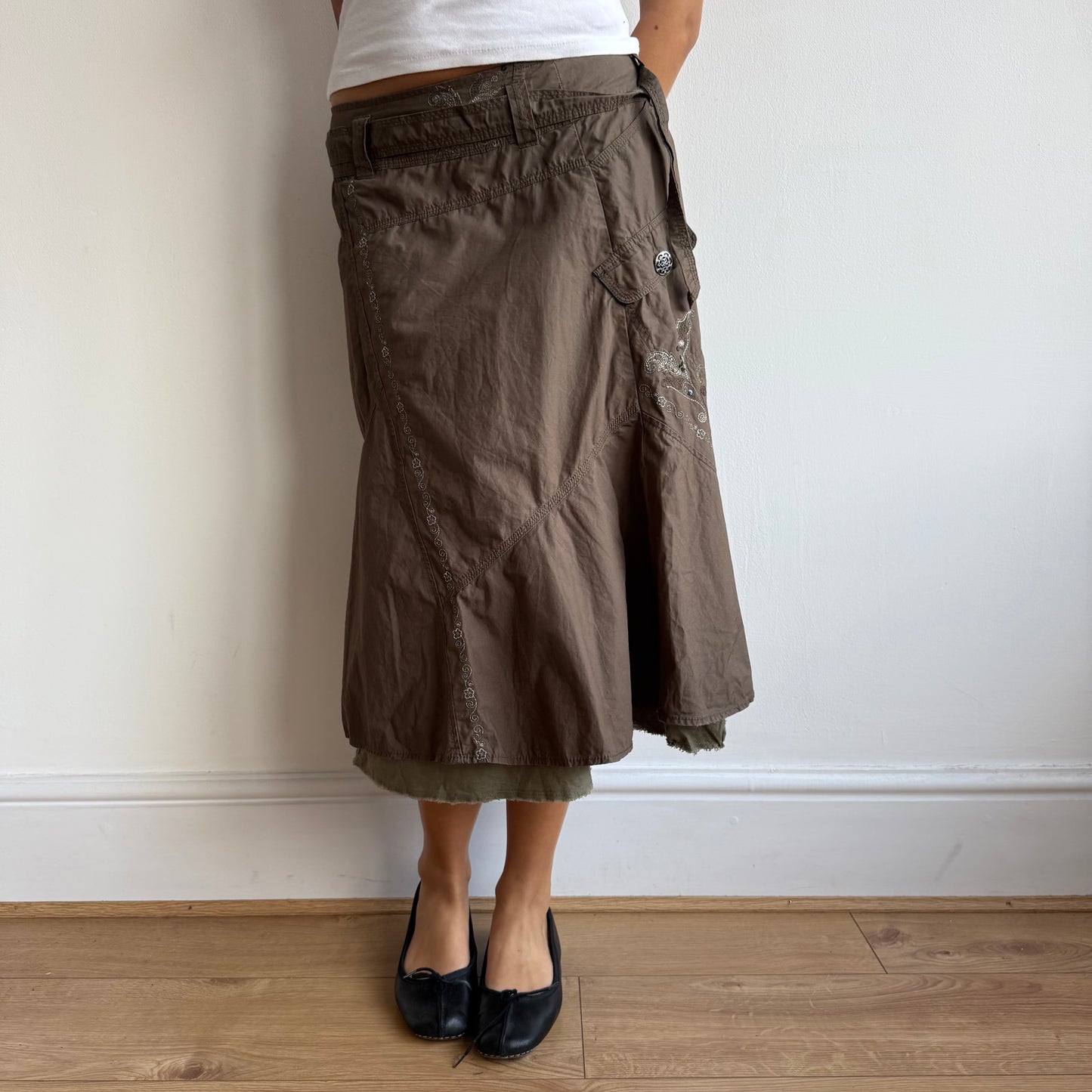 Khaki brown sequin midi skirt - Size M