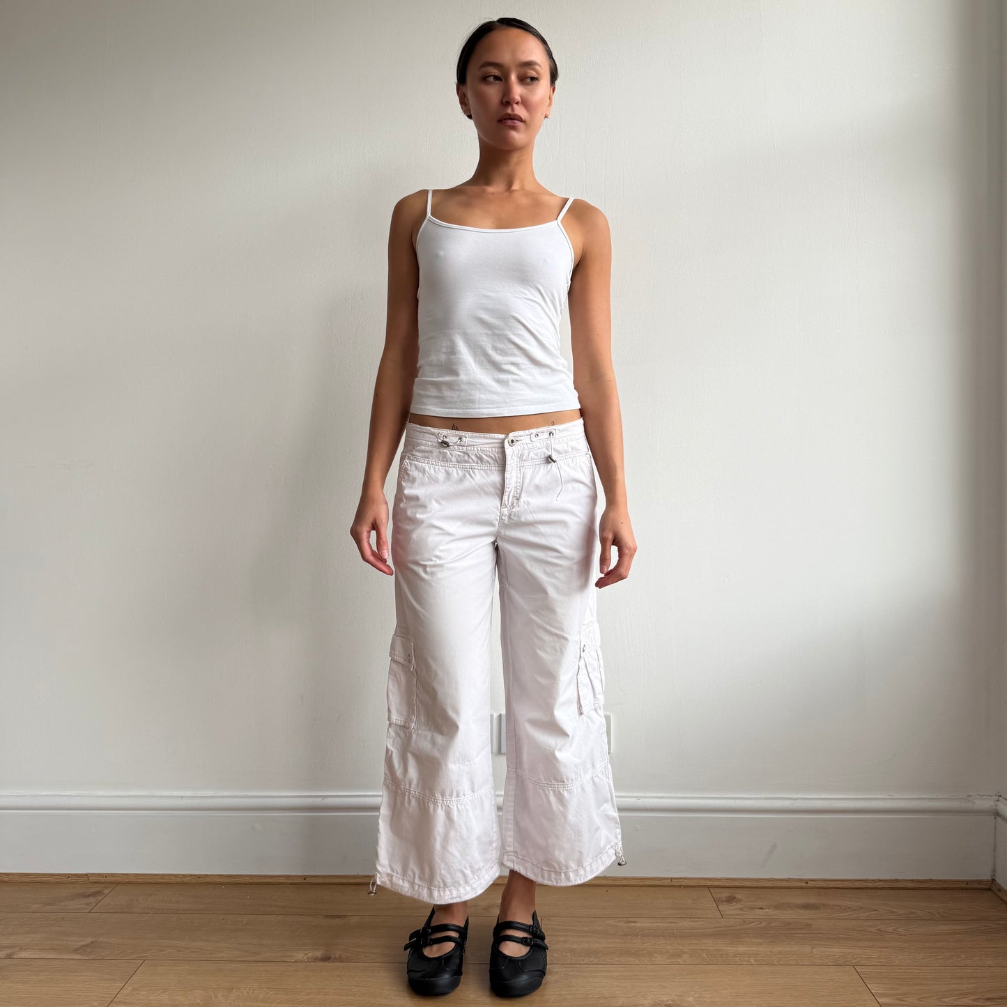 Pale pink toggle capris - Size S