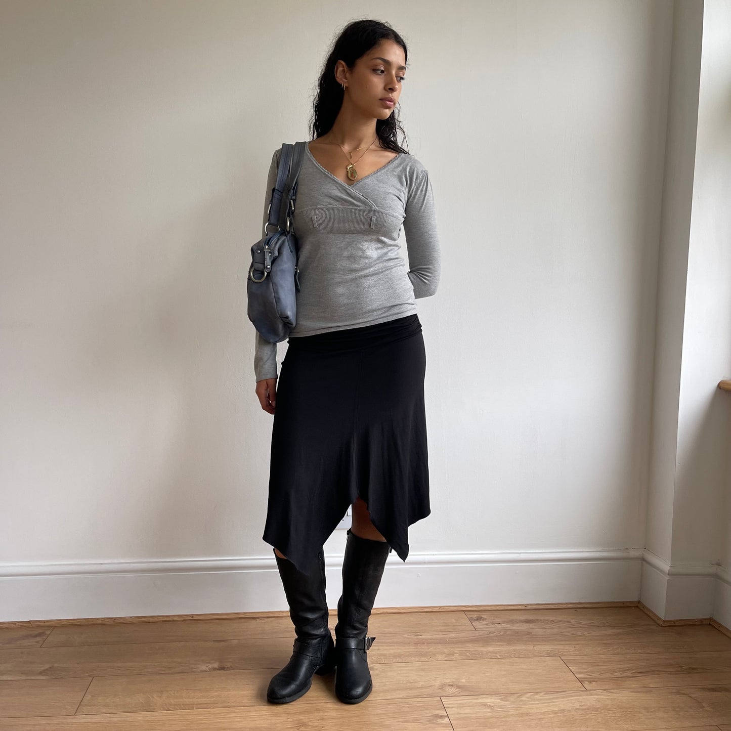 Black asymmetric midi skirt - Size S