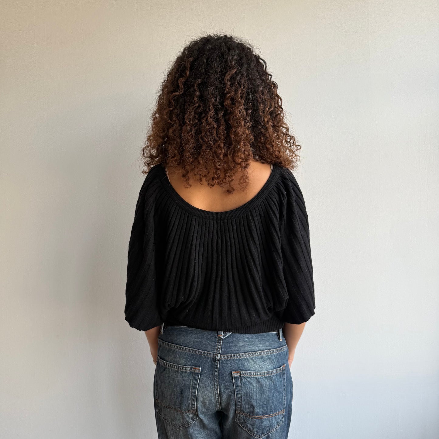 Black button batwing knit - Size M