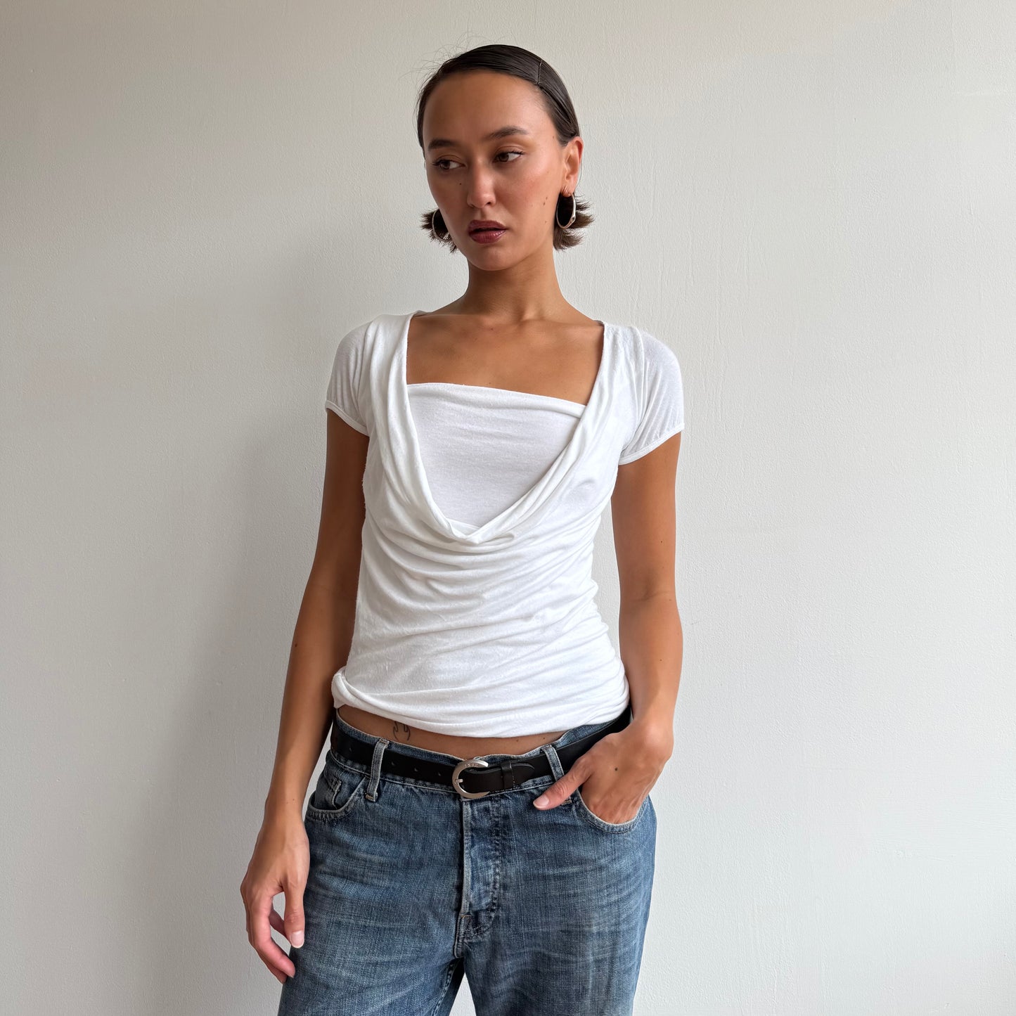 White cowl double layer keyhole top - Size S