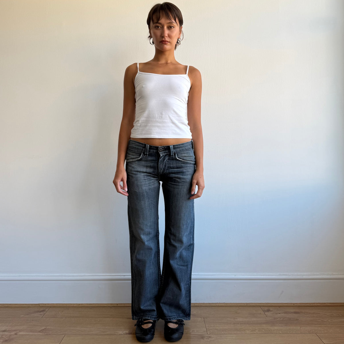 Levi’s cinch back star jeans - Size 29x32