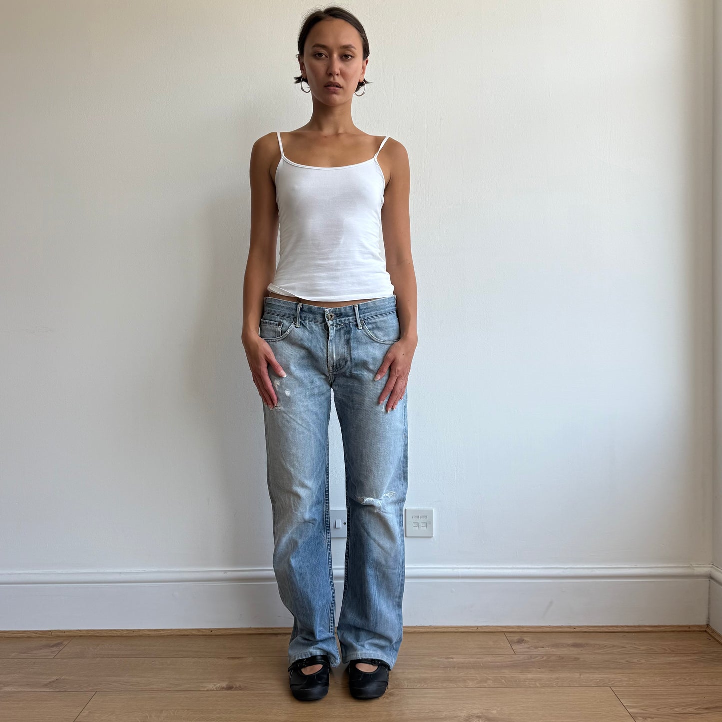 Levi’s light wash star jeans - Size 31x34