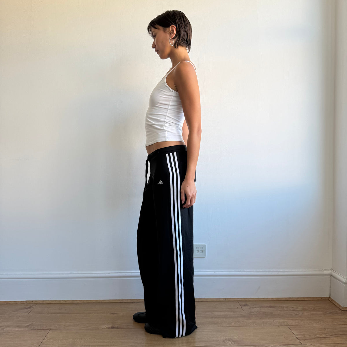 Black Adidas 3 stripe wide leg yoga pants - Size M