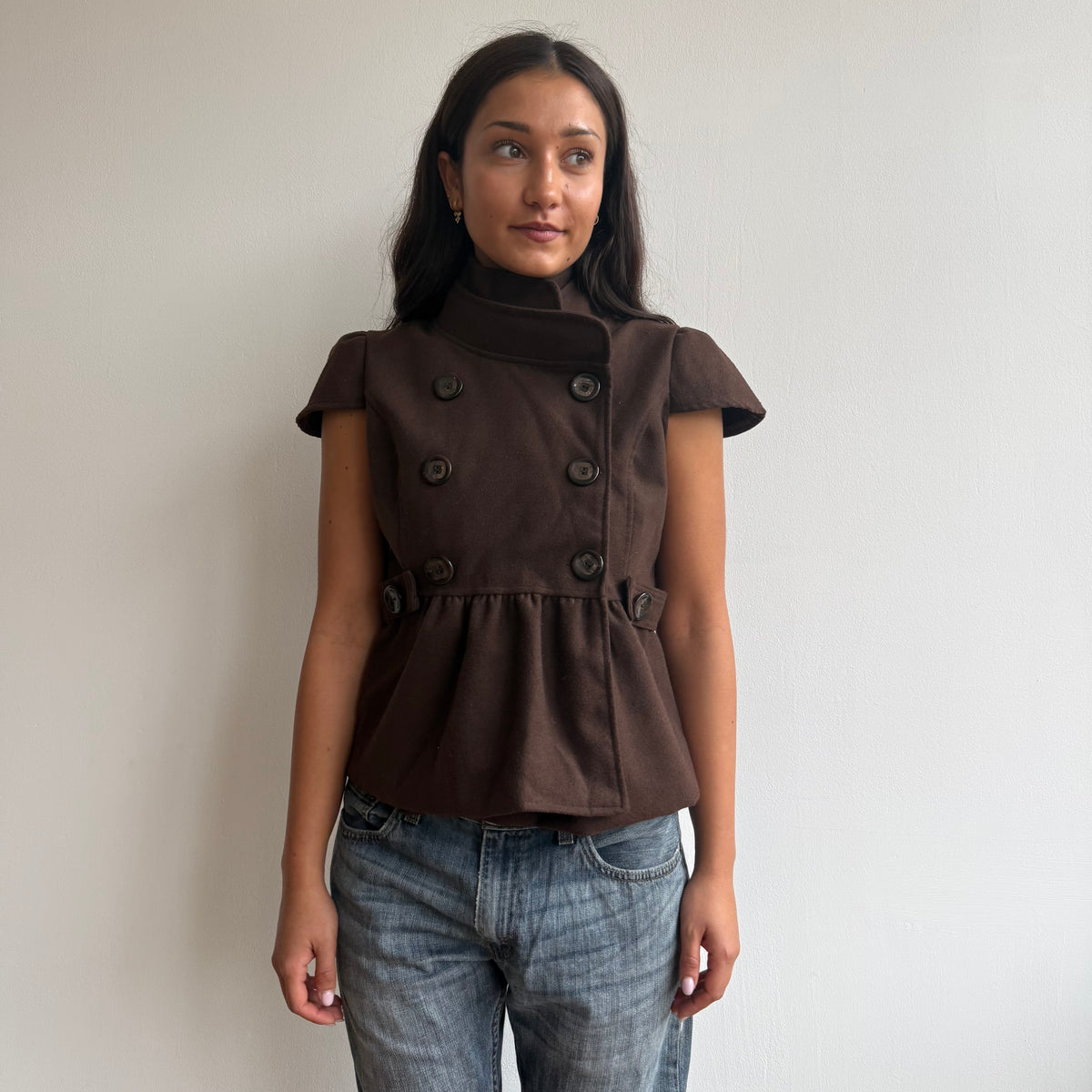 Brown short sleeve peacoat - Size M