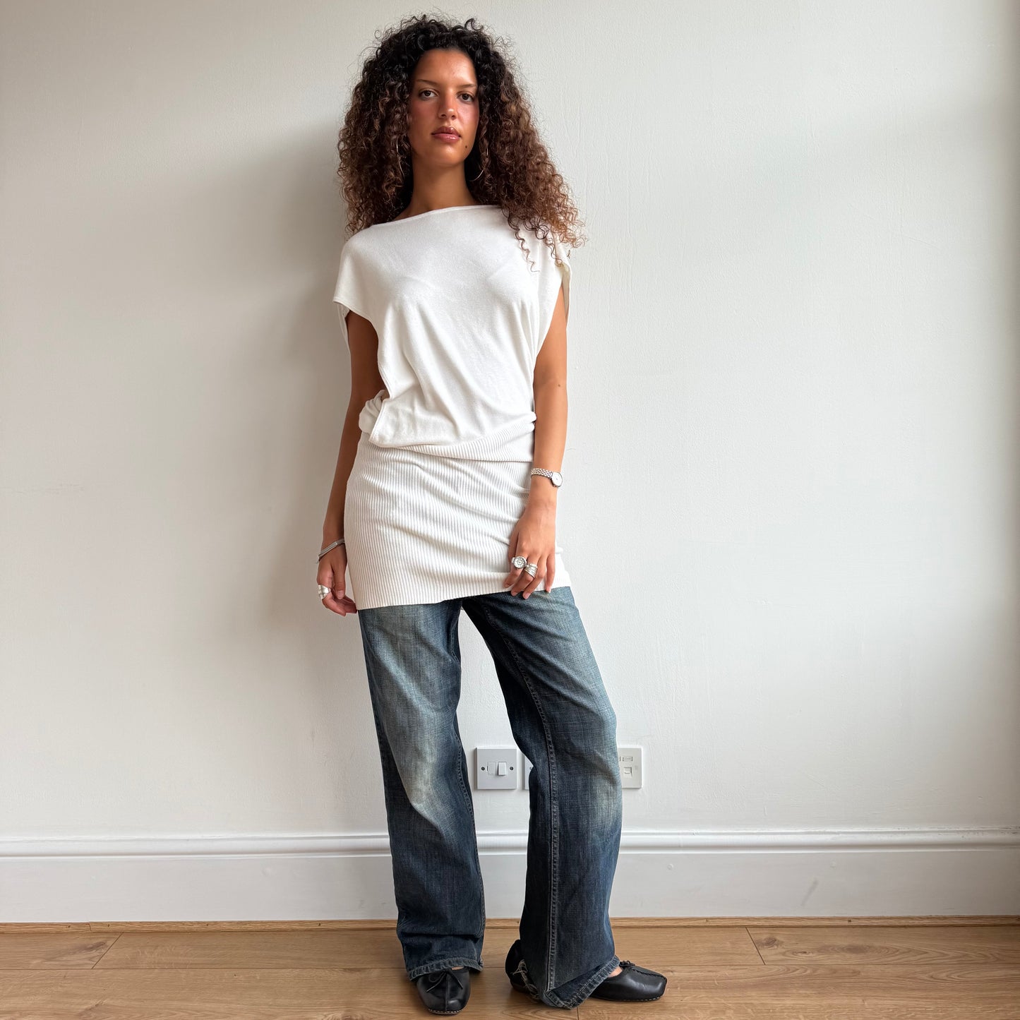 White open back knit - Size L