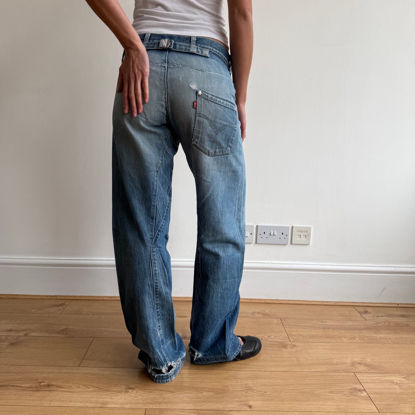 Levi’s Engineered cinch jeans - Size 30x34