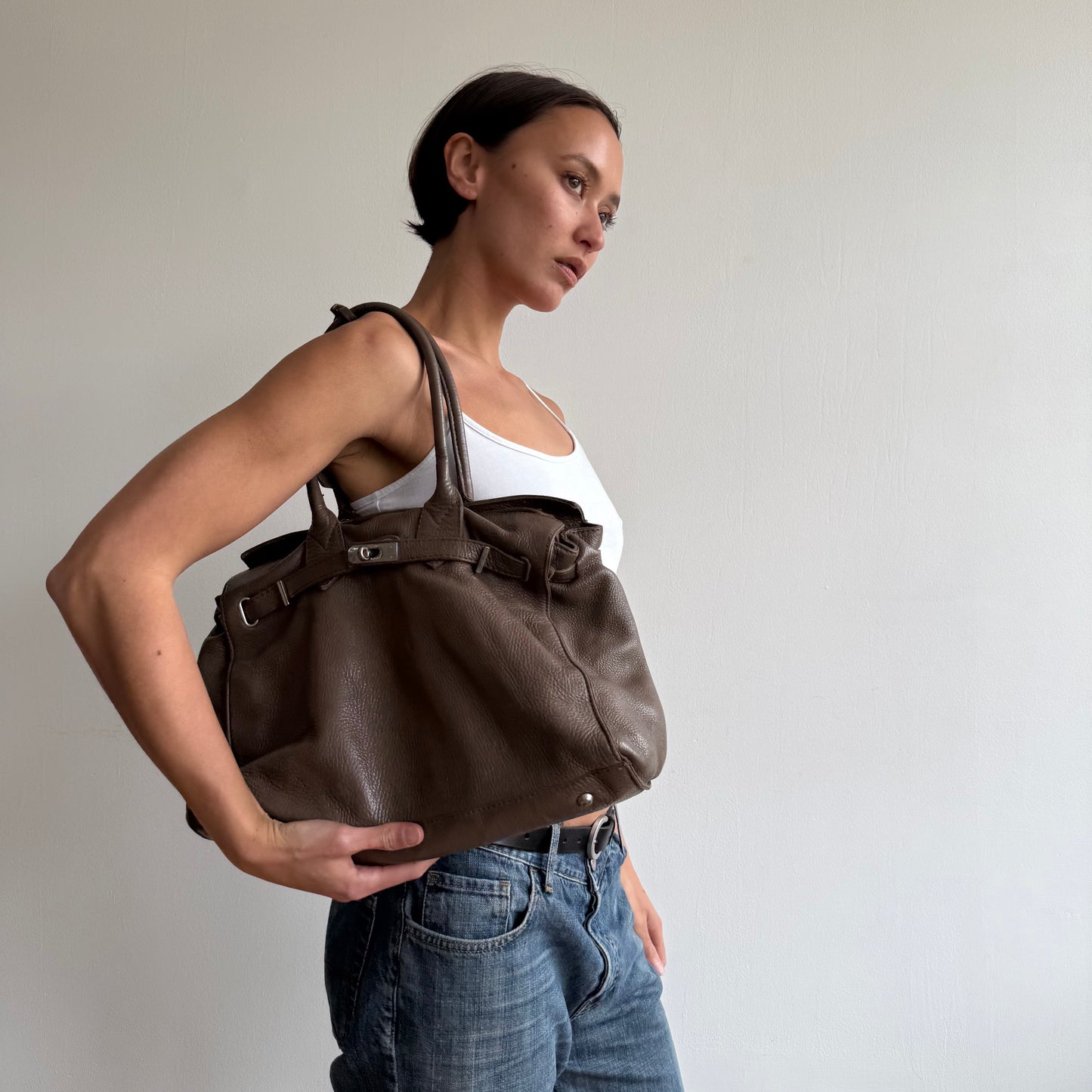 Brown leather ‘firkin’ bag - One Size