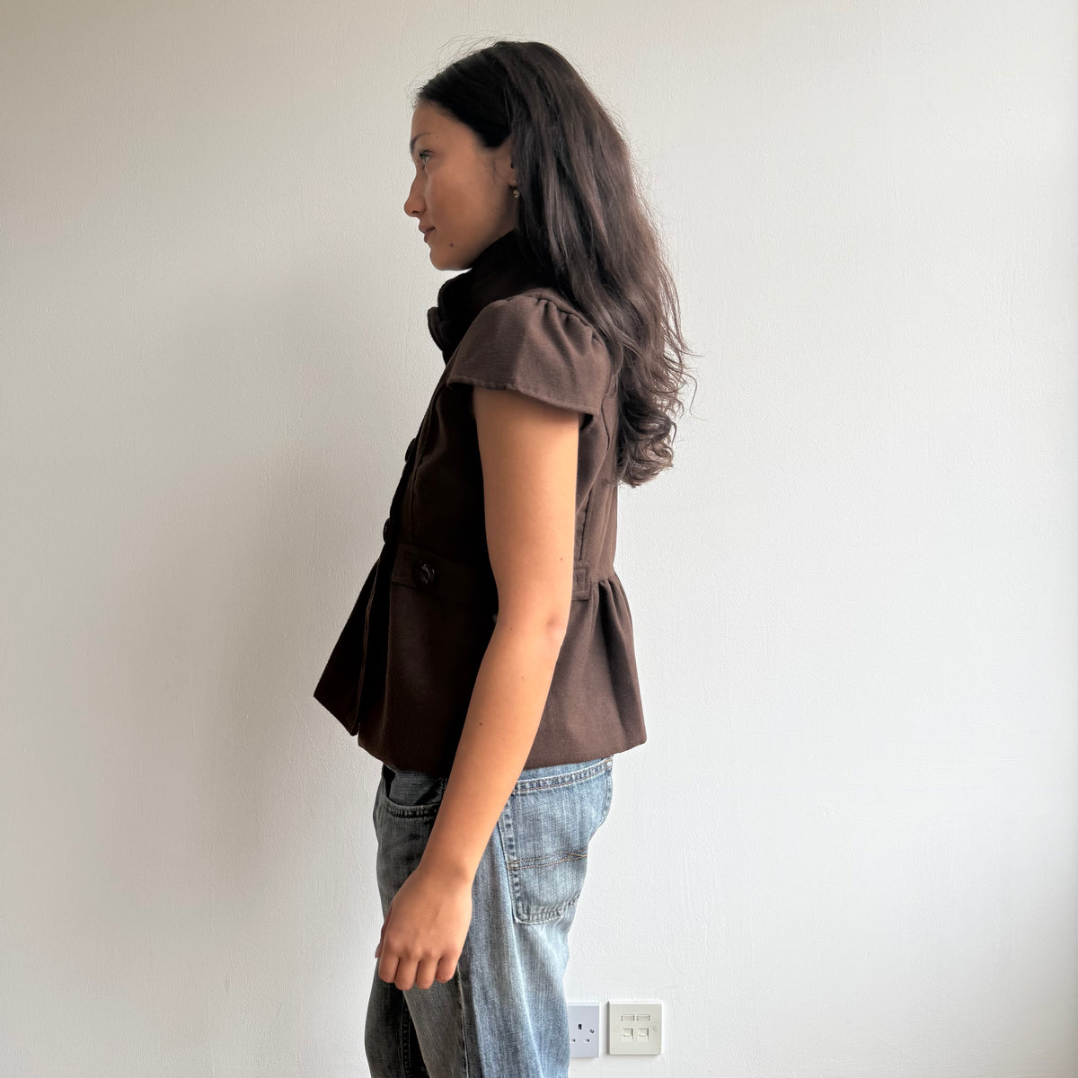 Brown short sleeve peacoat - Size M