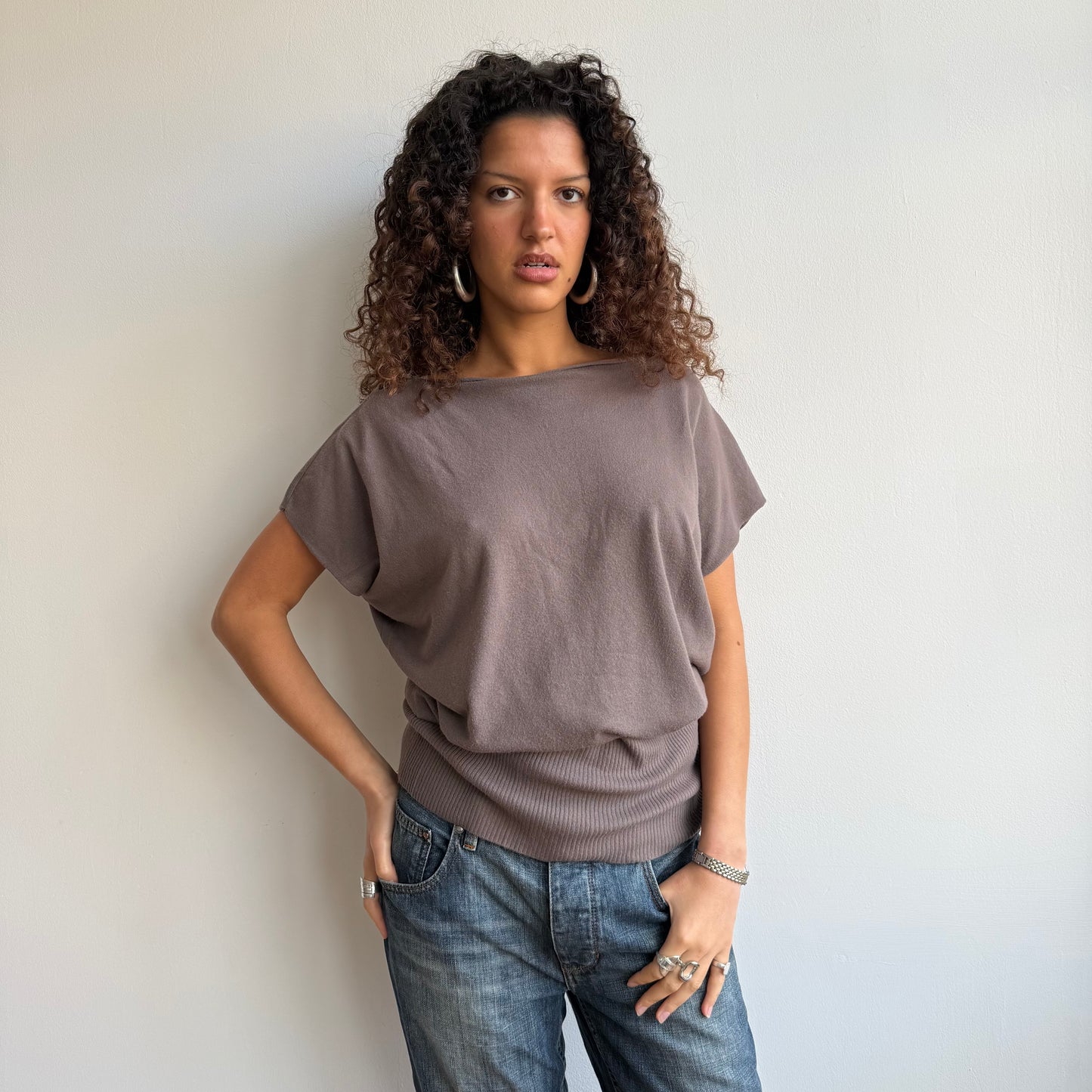 Taupe short sleeve slouchy knit - Size M/L