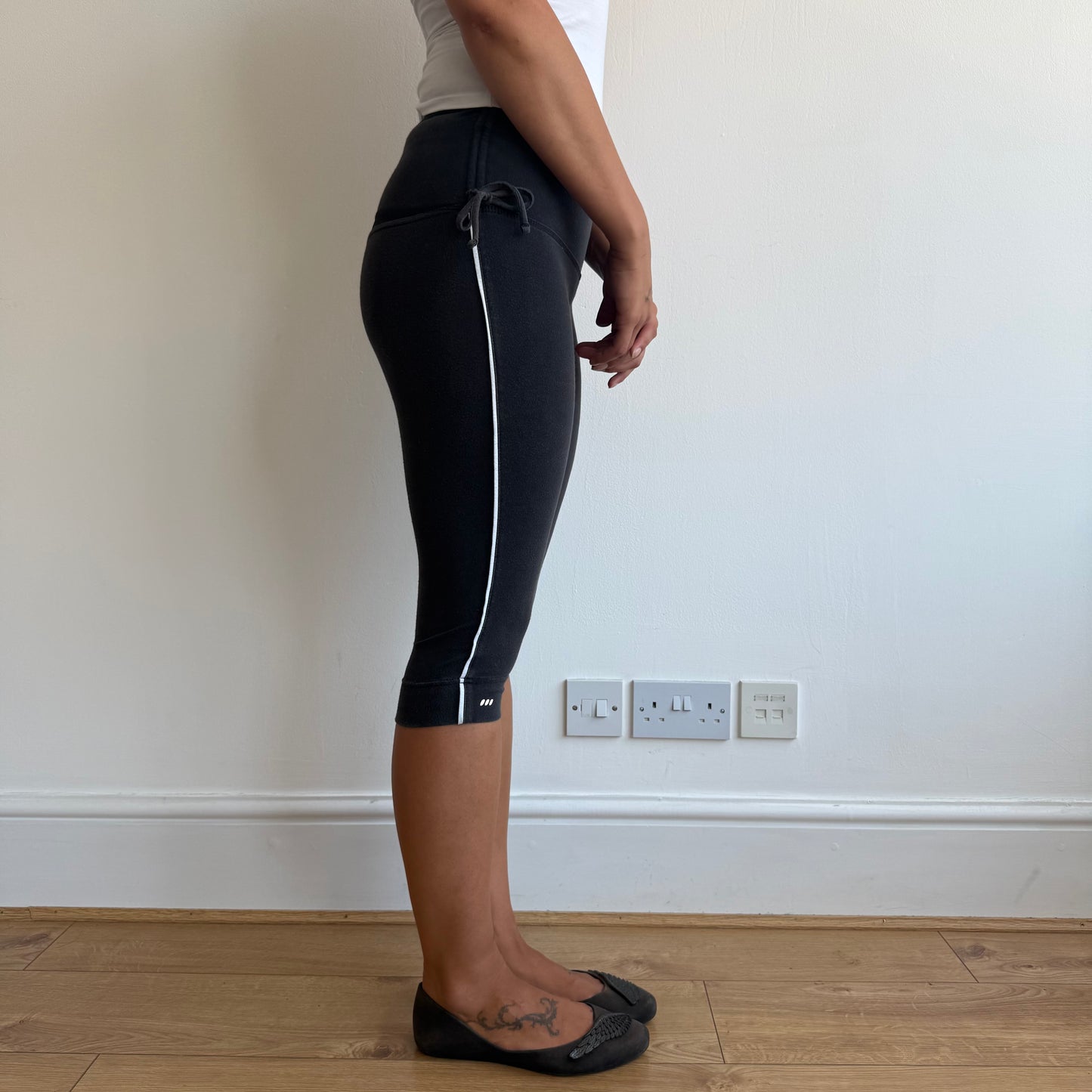 Adidas tie side capris - Size XS