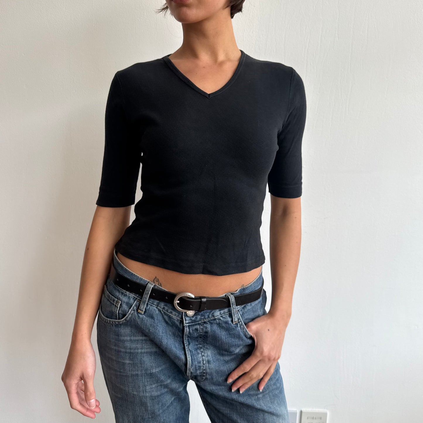 Black 3/4 length sleeve top - Size S