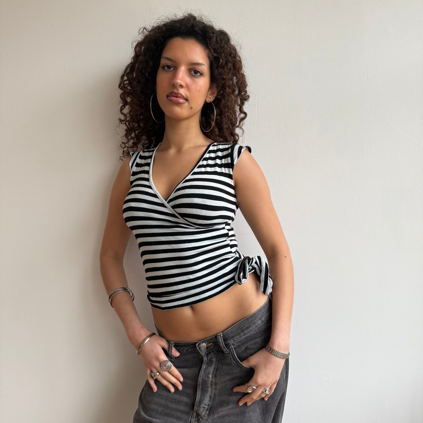 Black and white wrap top - Size XS