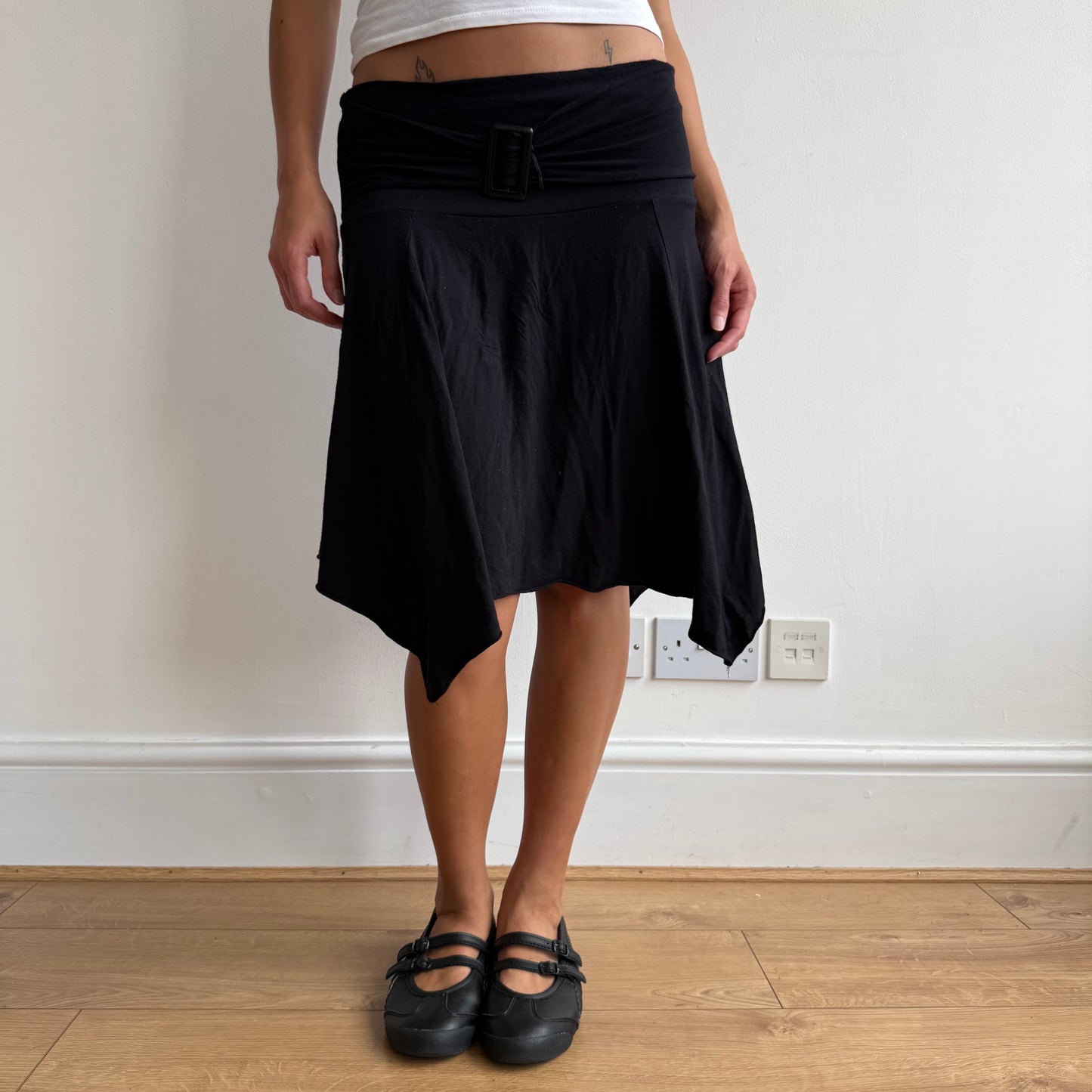 Black belt midi skirt - Size M