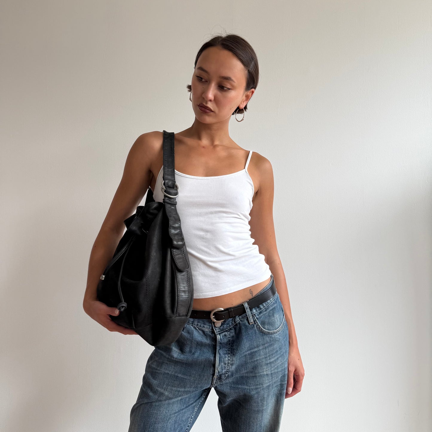 Black leather slouchy handbag - One Size