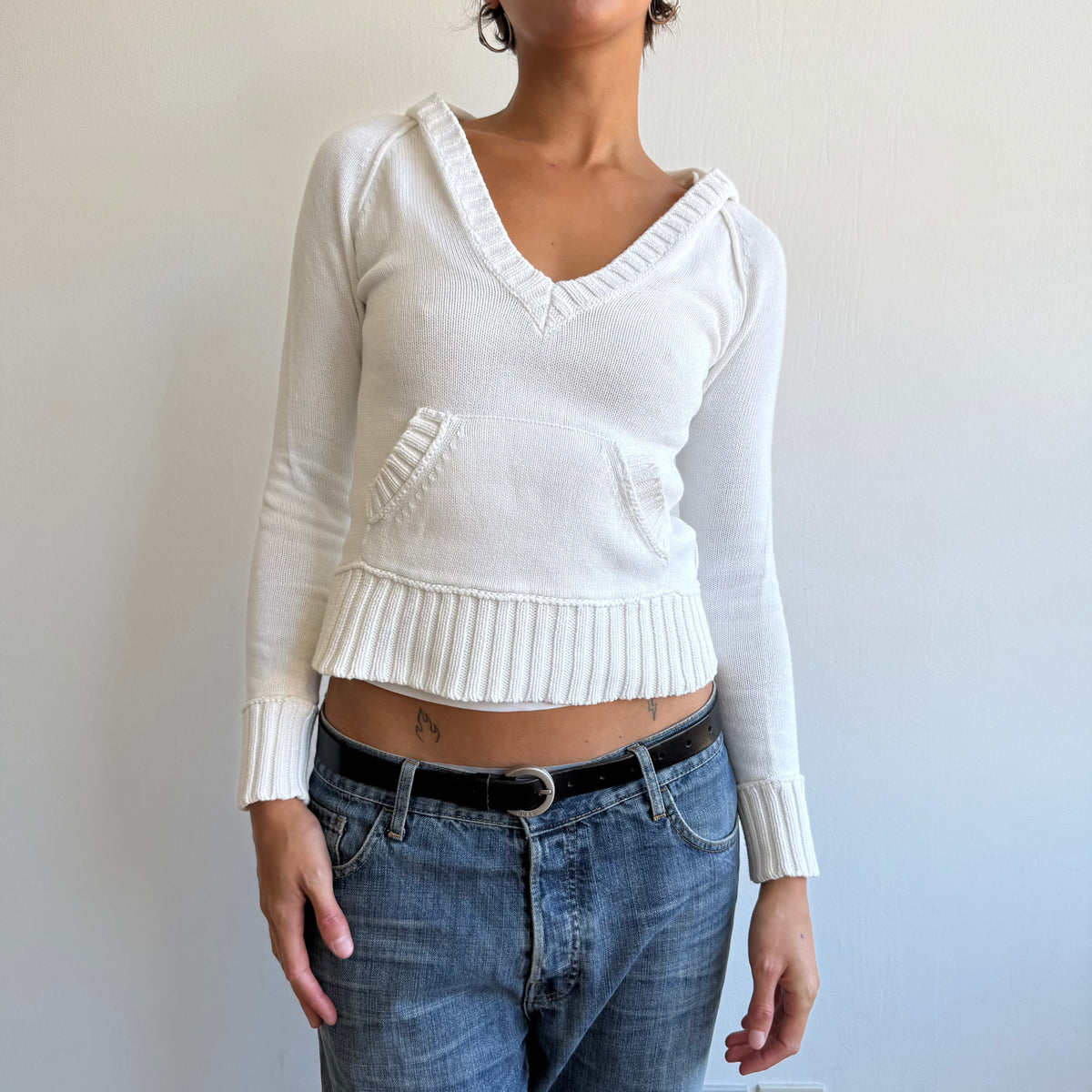 White hooded knit jumper - Size XS
