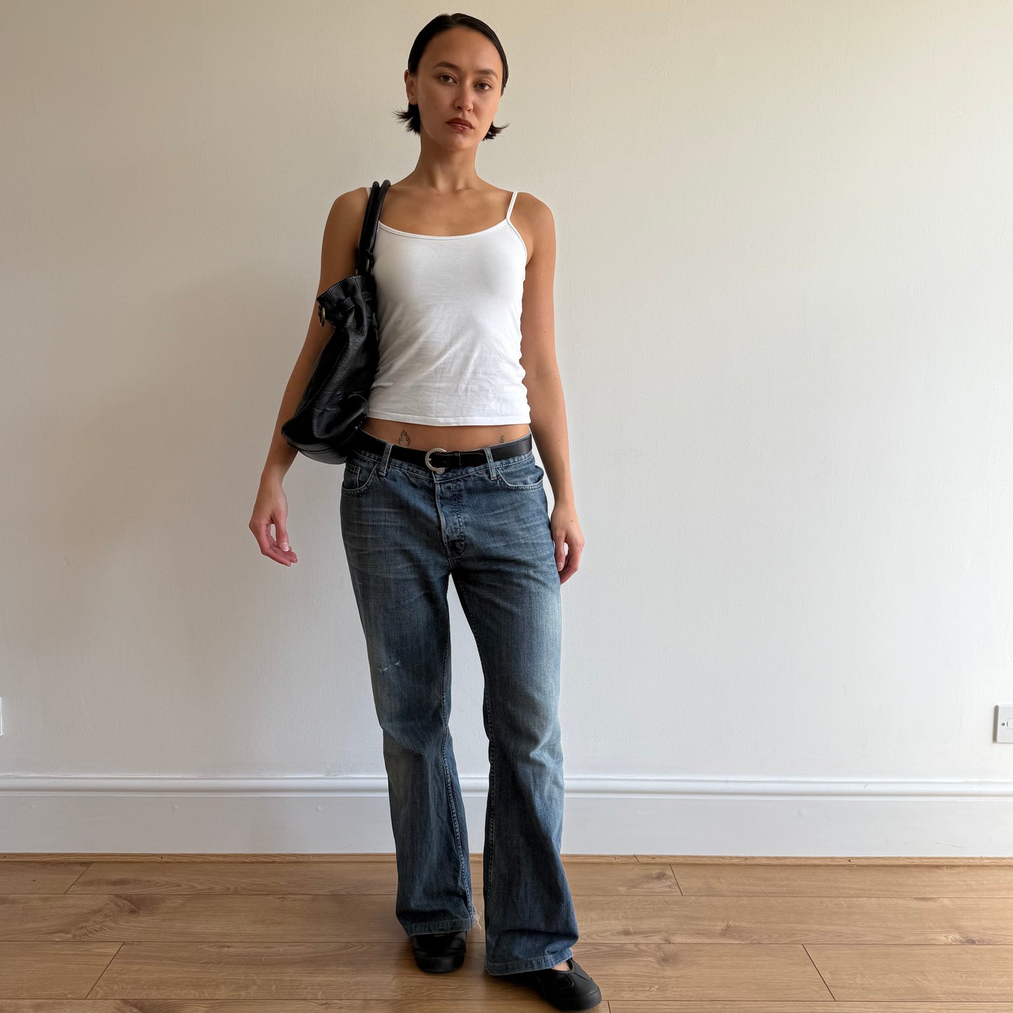 Black leather ‘firkin’ bag - One Size