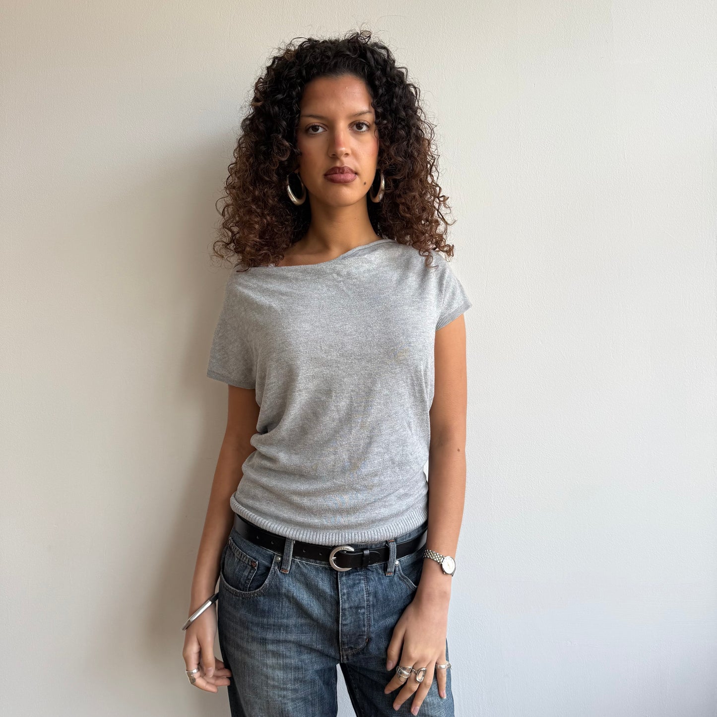 Grey short sleeve slouchy knit - Size S/M