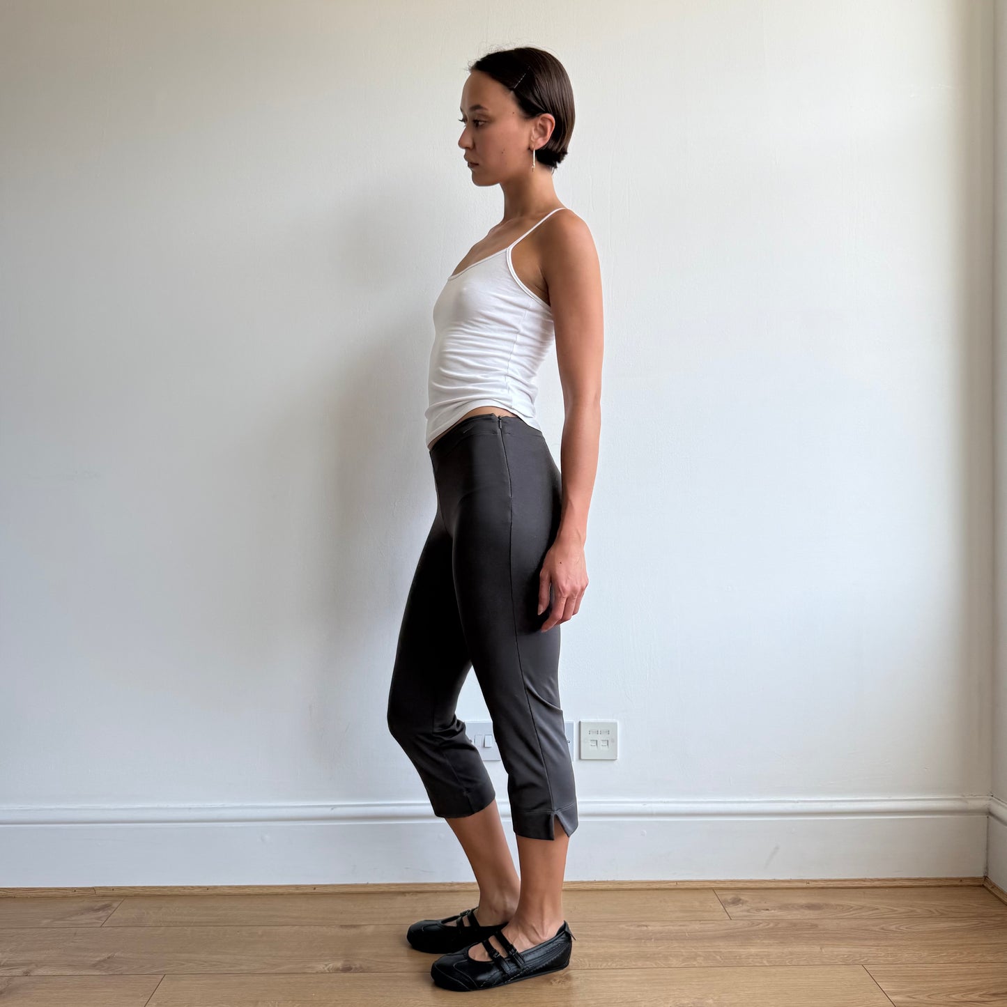 Taupe Nike zip side capris - Size XS