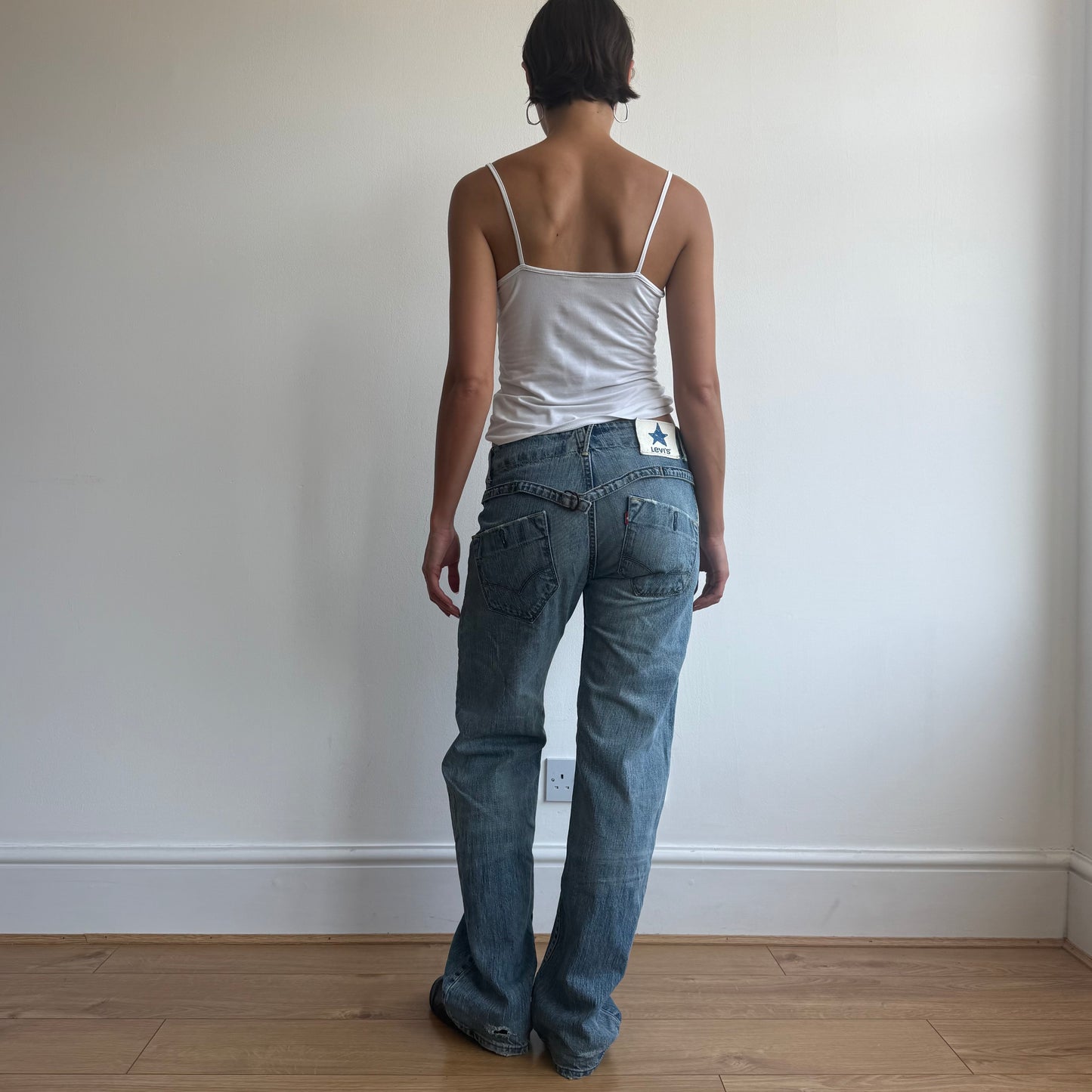 Levi’s star cinch back jeans - Size 30x32 + 32x34