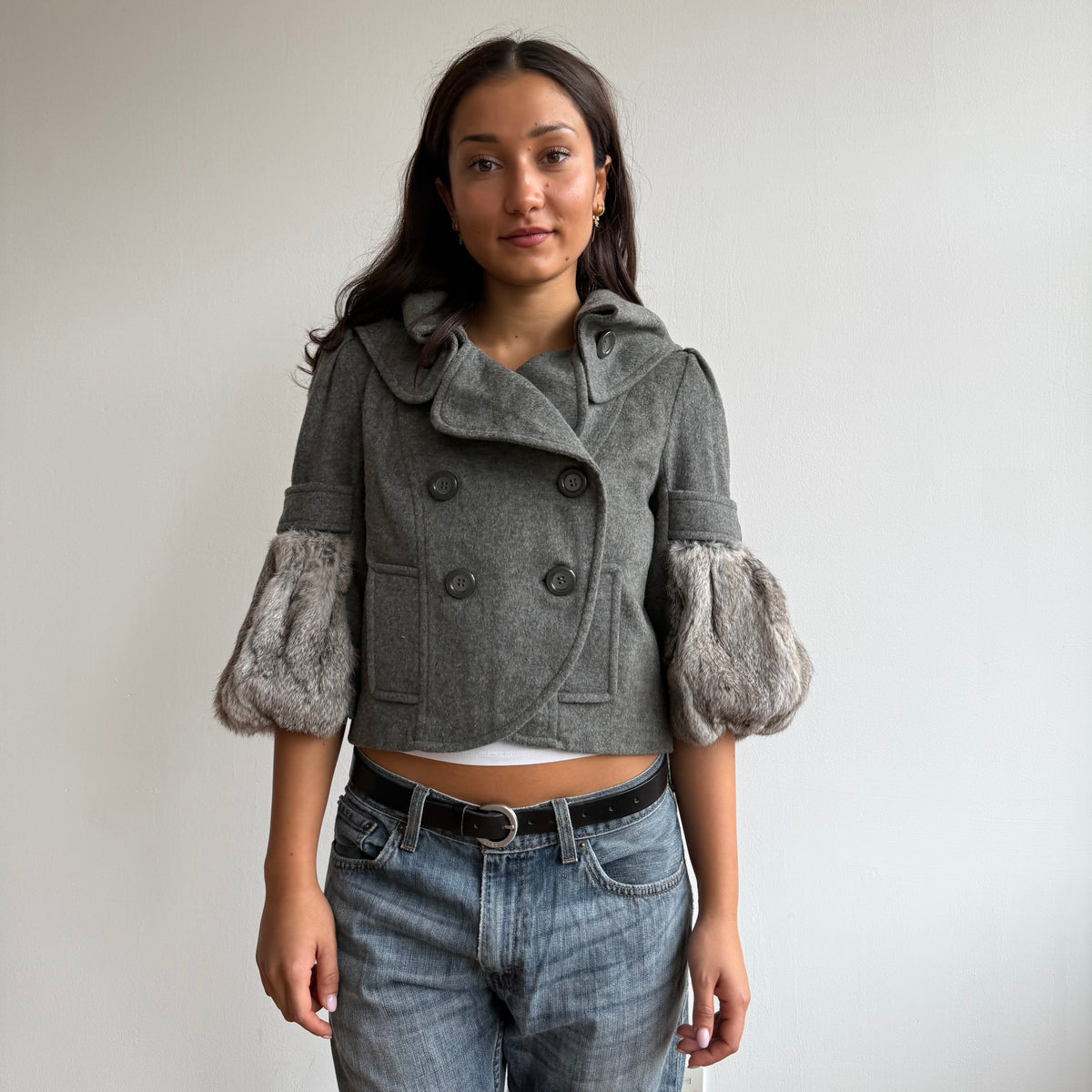 Grey cropped fur sleeve peacoat - Size S