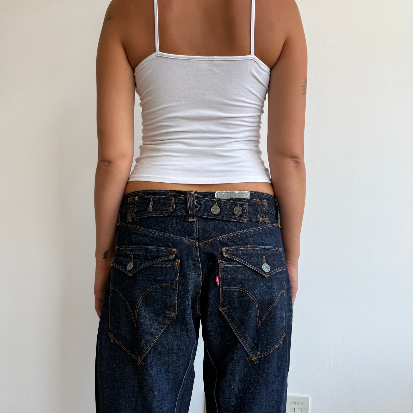 Levi’s Engineered dark wash button jeans - Size 33x34