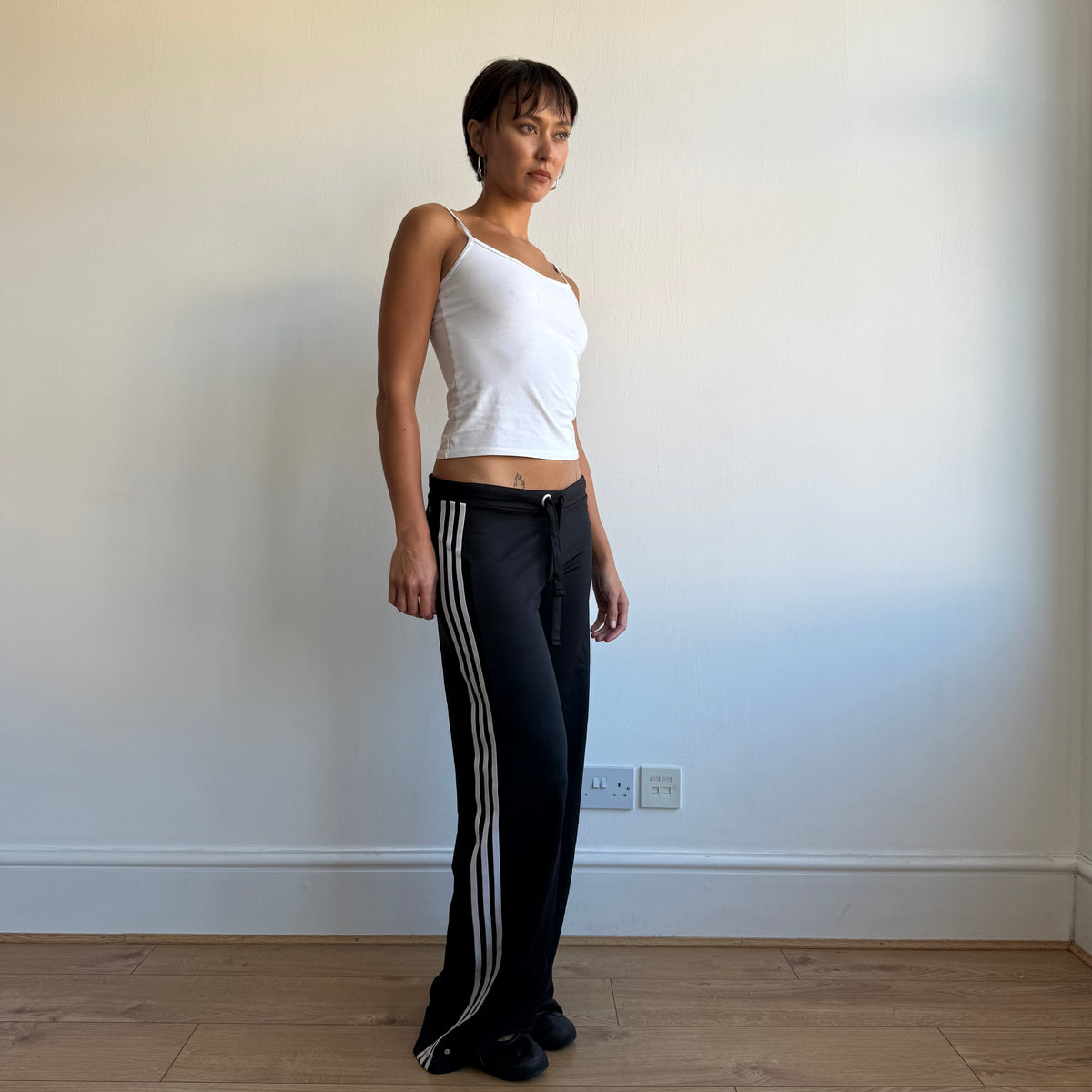 Black Adidas 3 stripe wide leg yoga pants - Size M