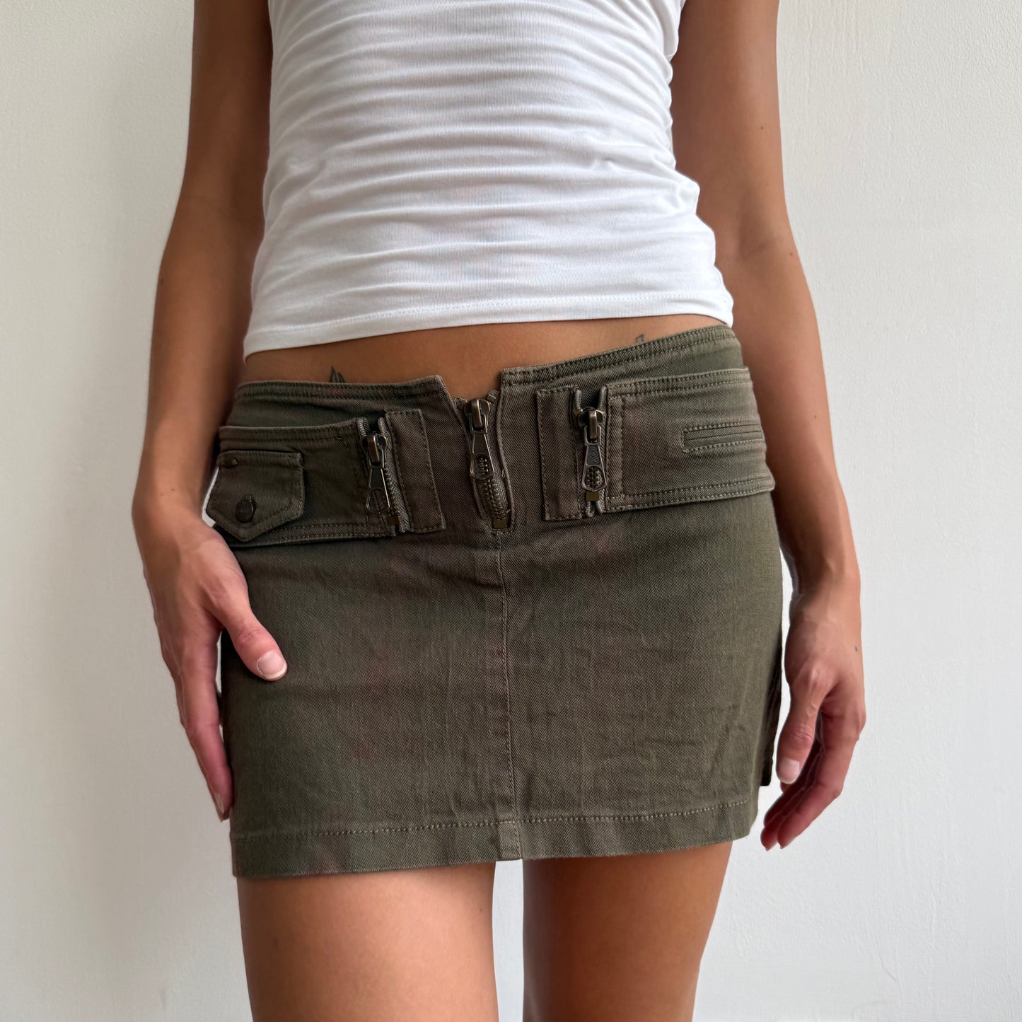 Khaki Morgan mini skirt - Size S