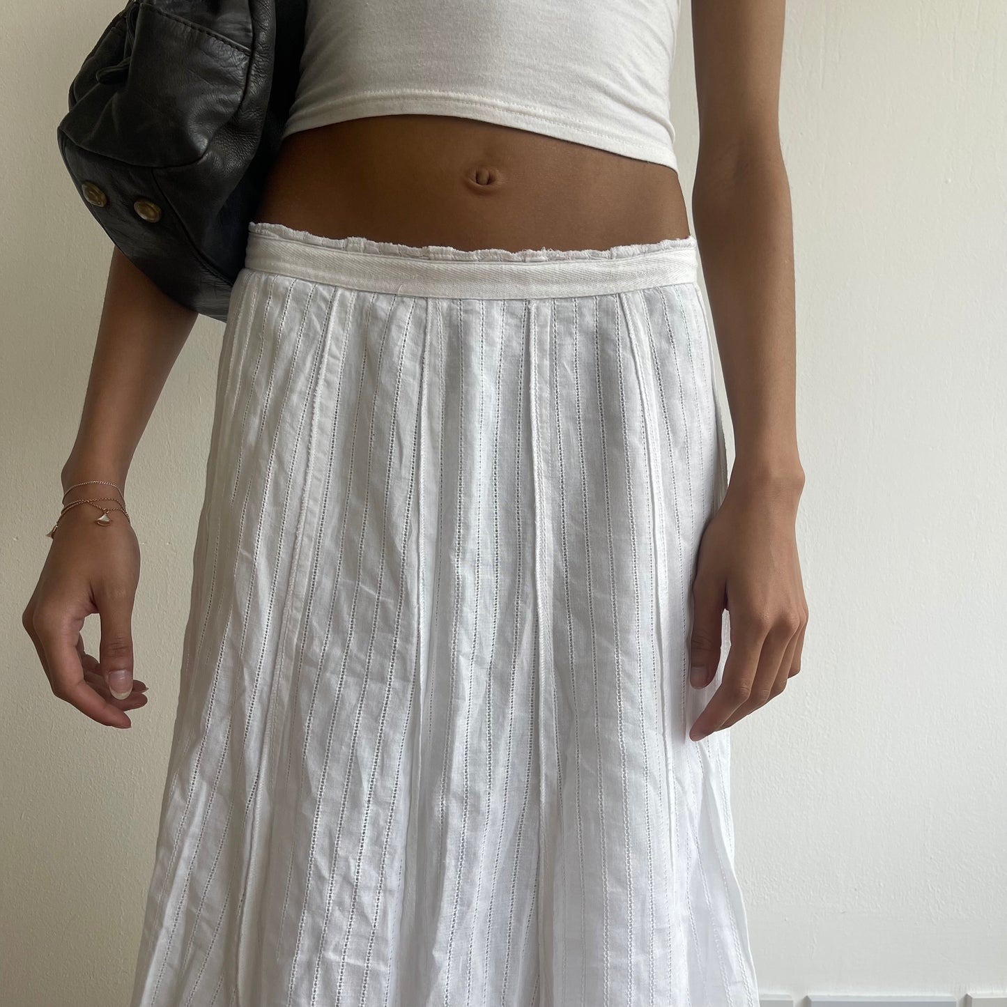 White pleated midi skirt - Size M/L